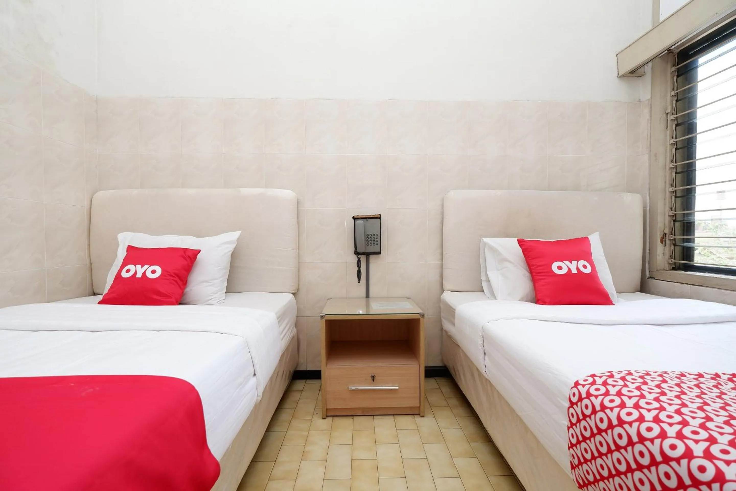 Bedroom in OYO 1843 Cahya Nirwana