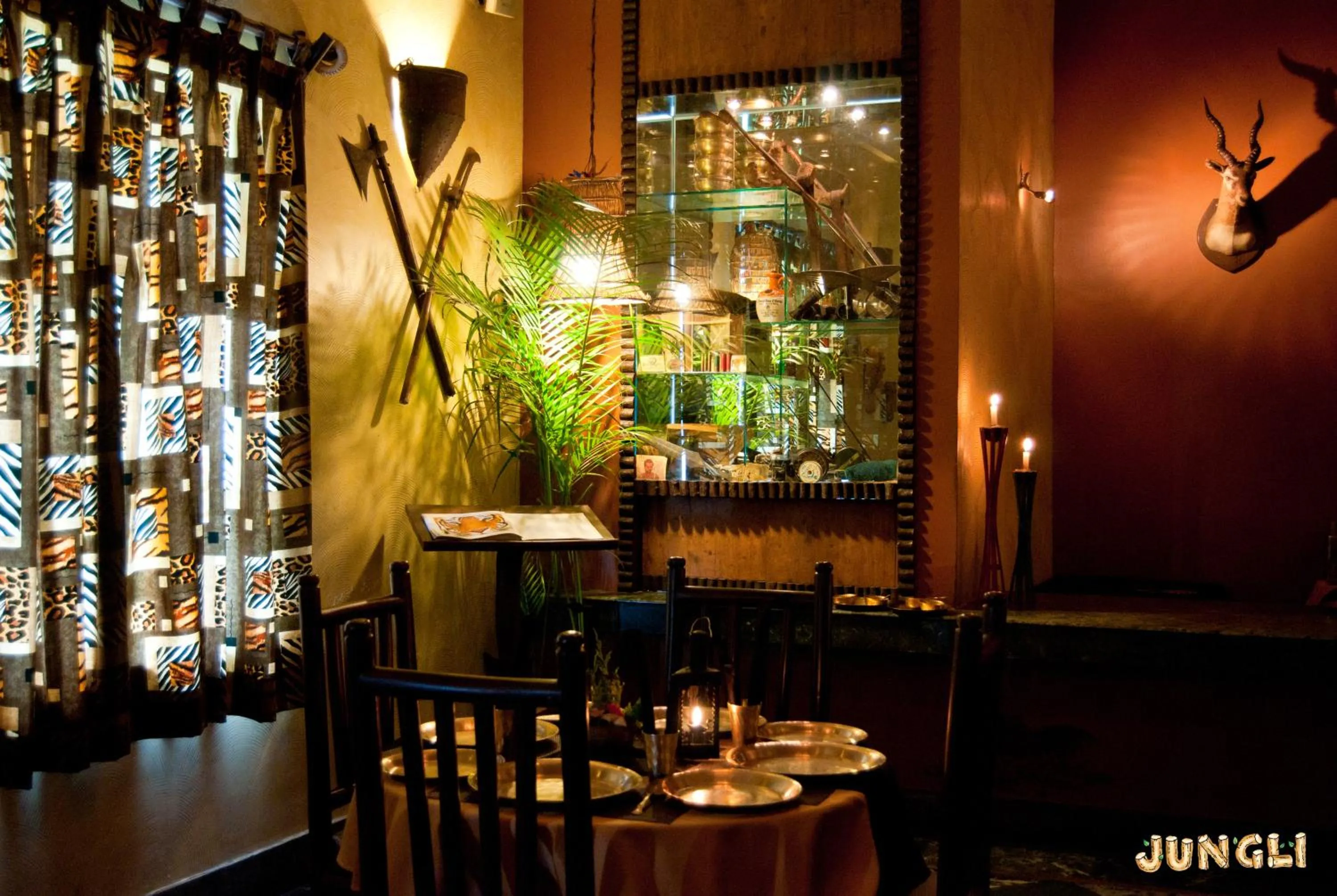 Restaurant/places to eat in Fun Factory