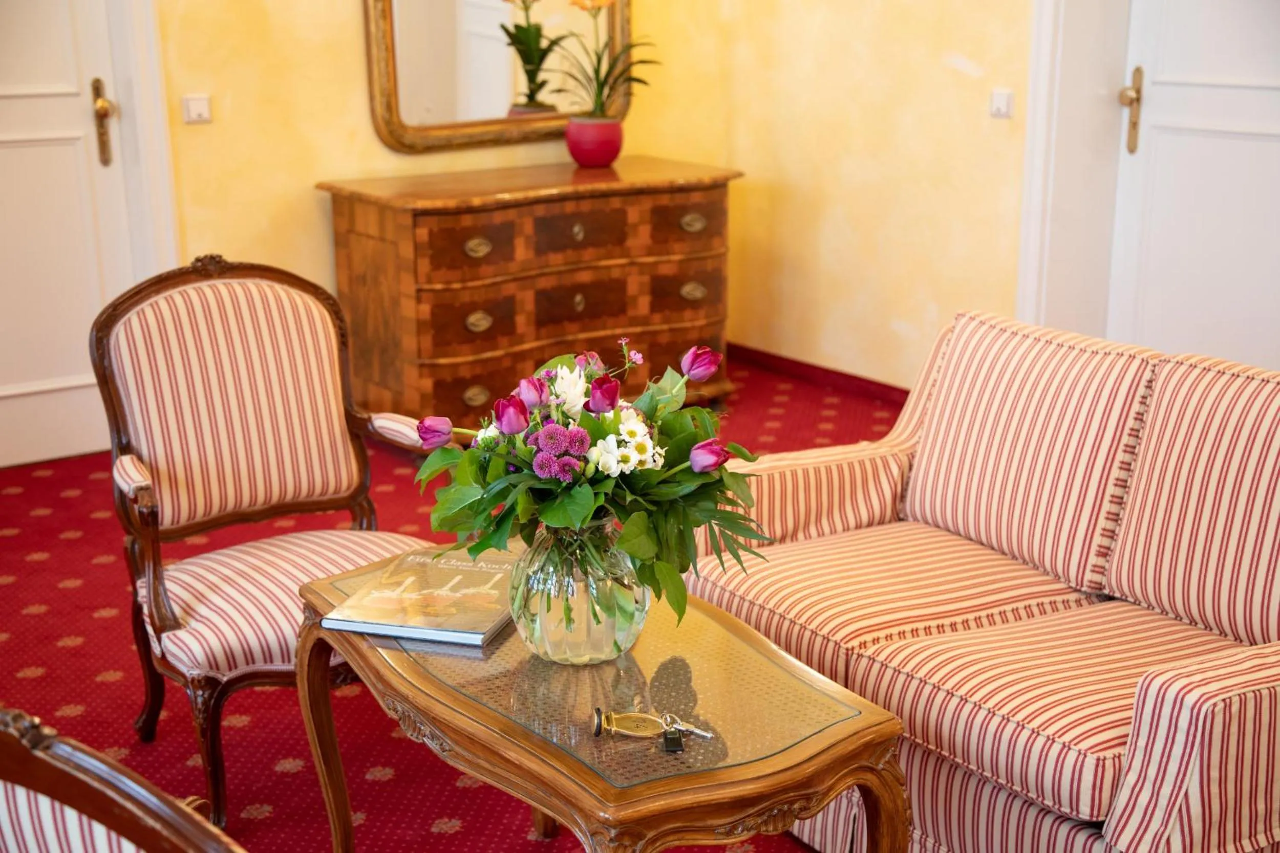Lobby or reception in Romantik Hotel Bülow Residenz