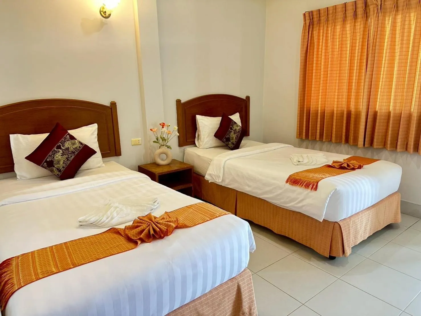 Bed in Sunsea Resort