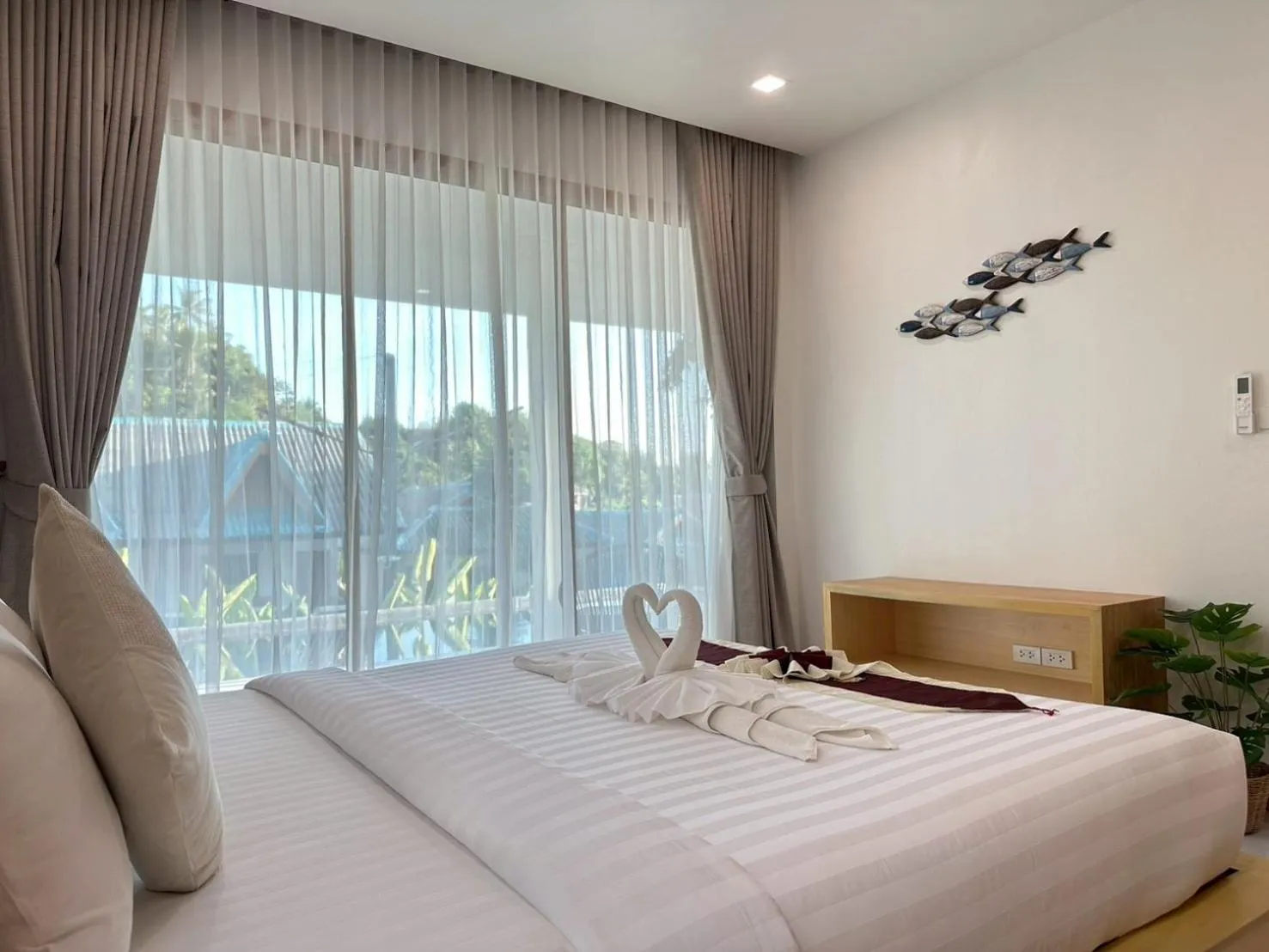 Bed in Sunsea Resort