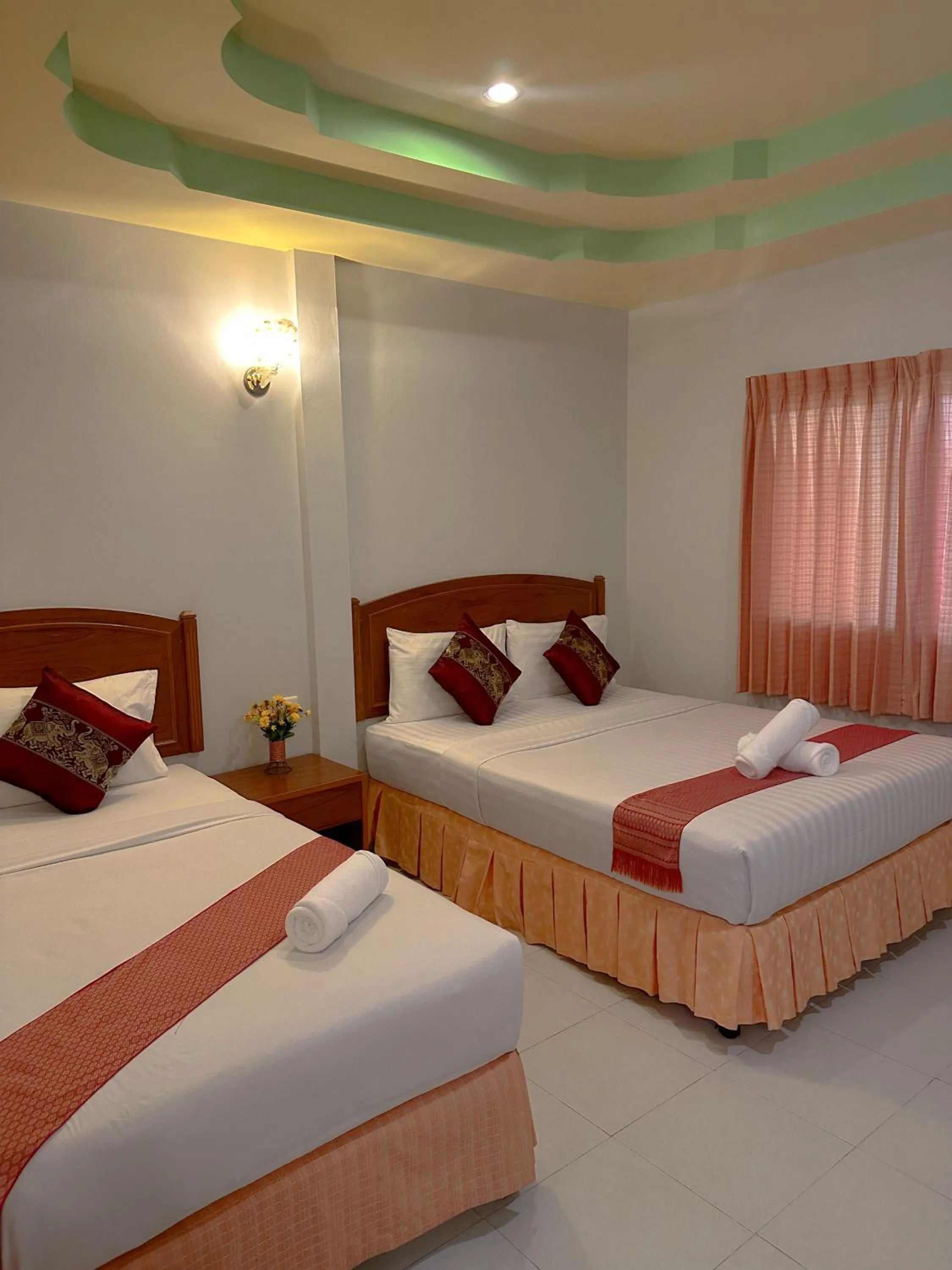 Bed in Sunsea Resort