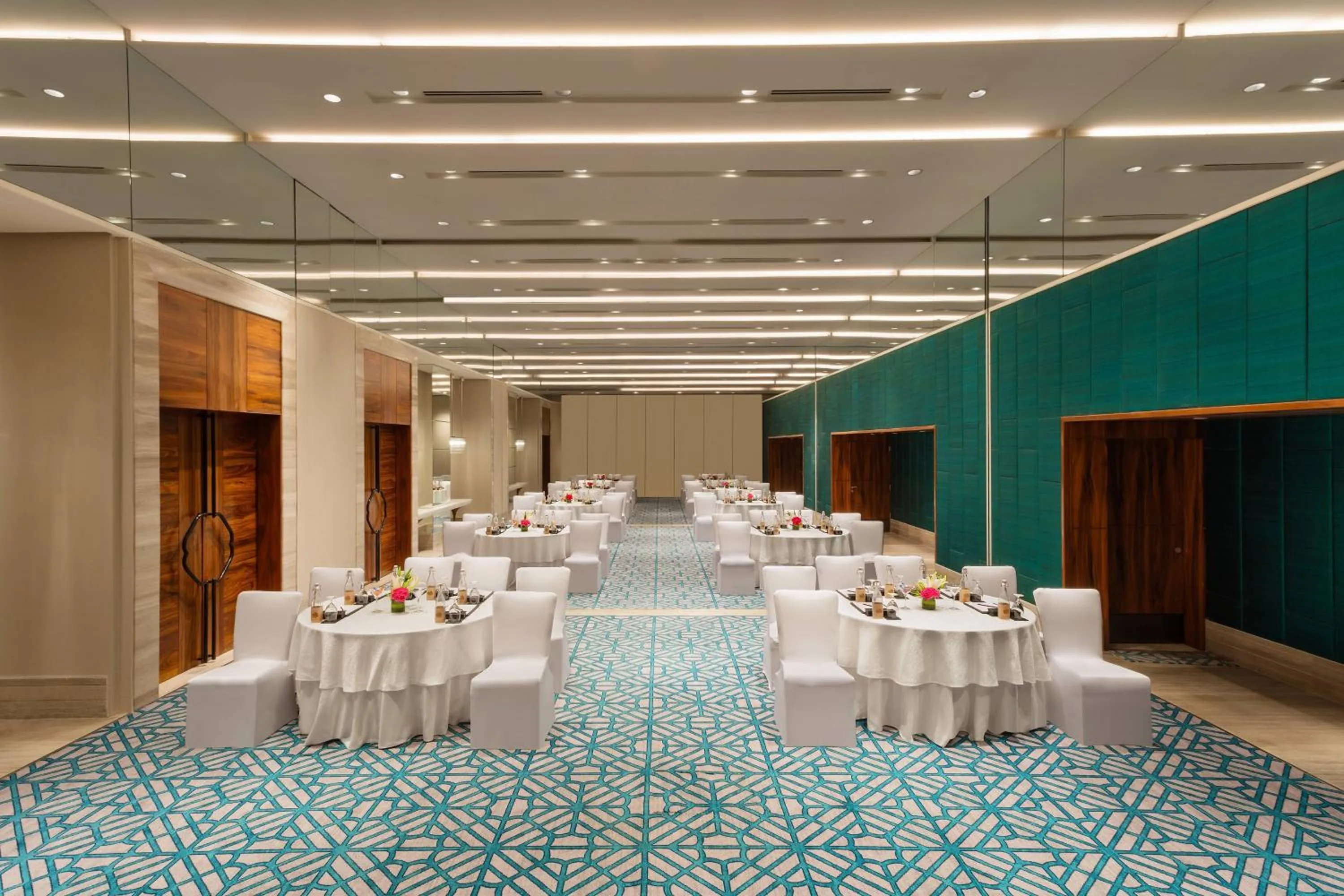 Meeting/conference room in ITC Kohenur, a Luxury Collection Hotel, Hyderabad