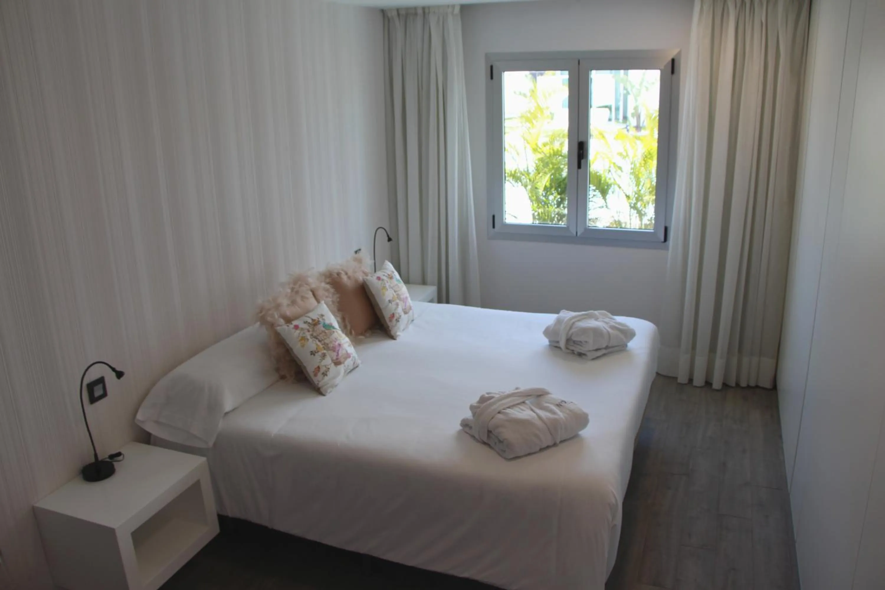 Bedroom, Bed in Seven Hotel & Wellness - Gay Men Only