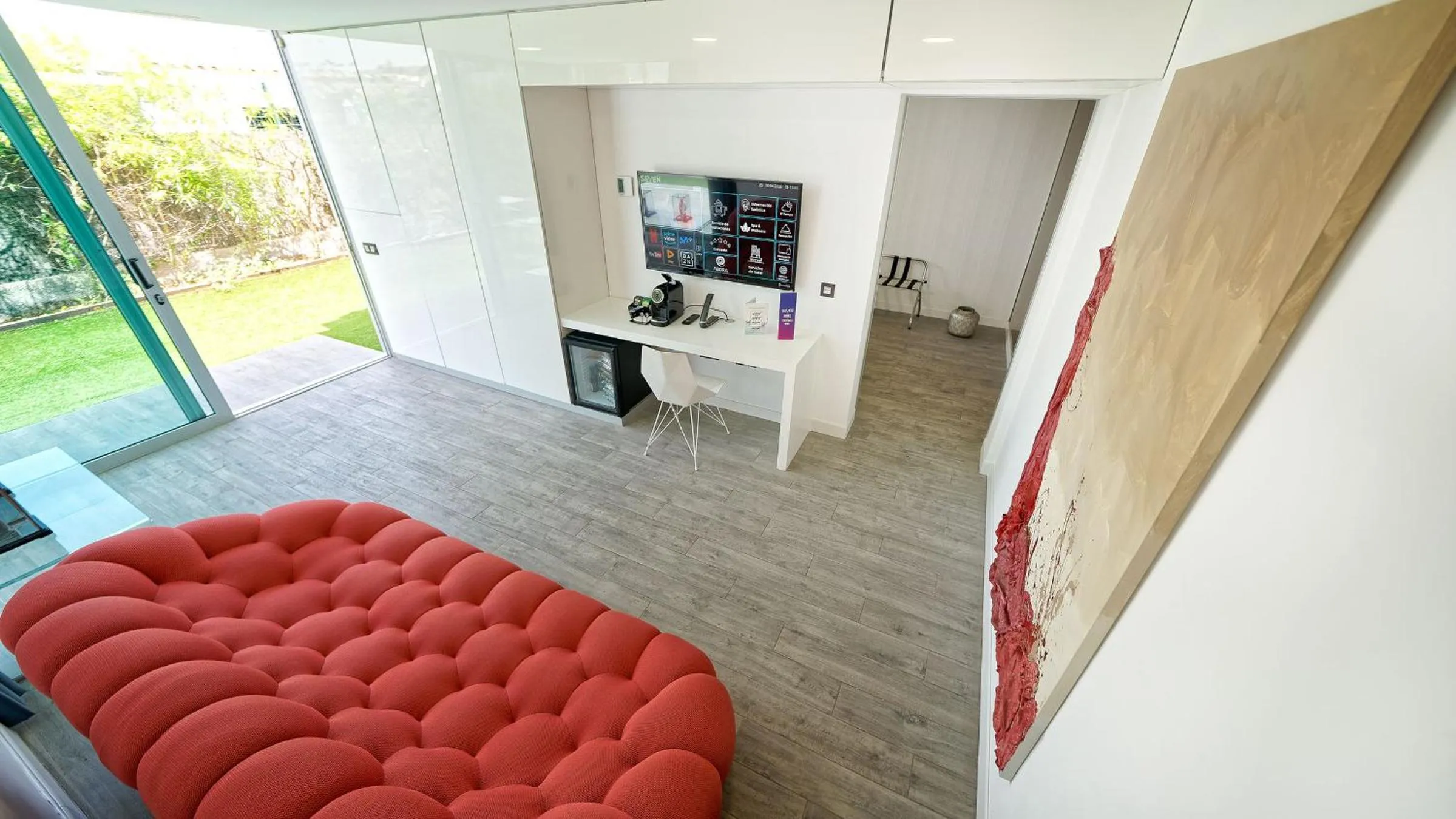 Seven Hotel & Wellness - Gay Men Only