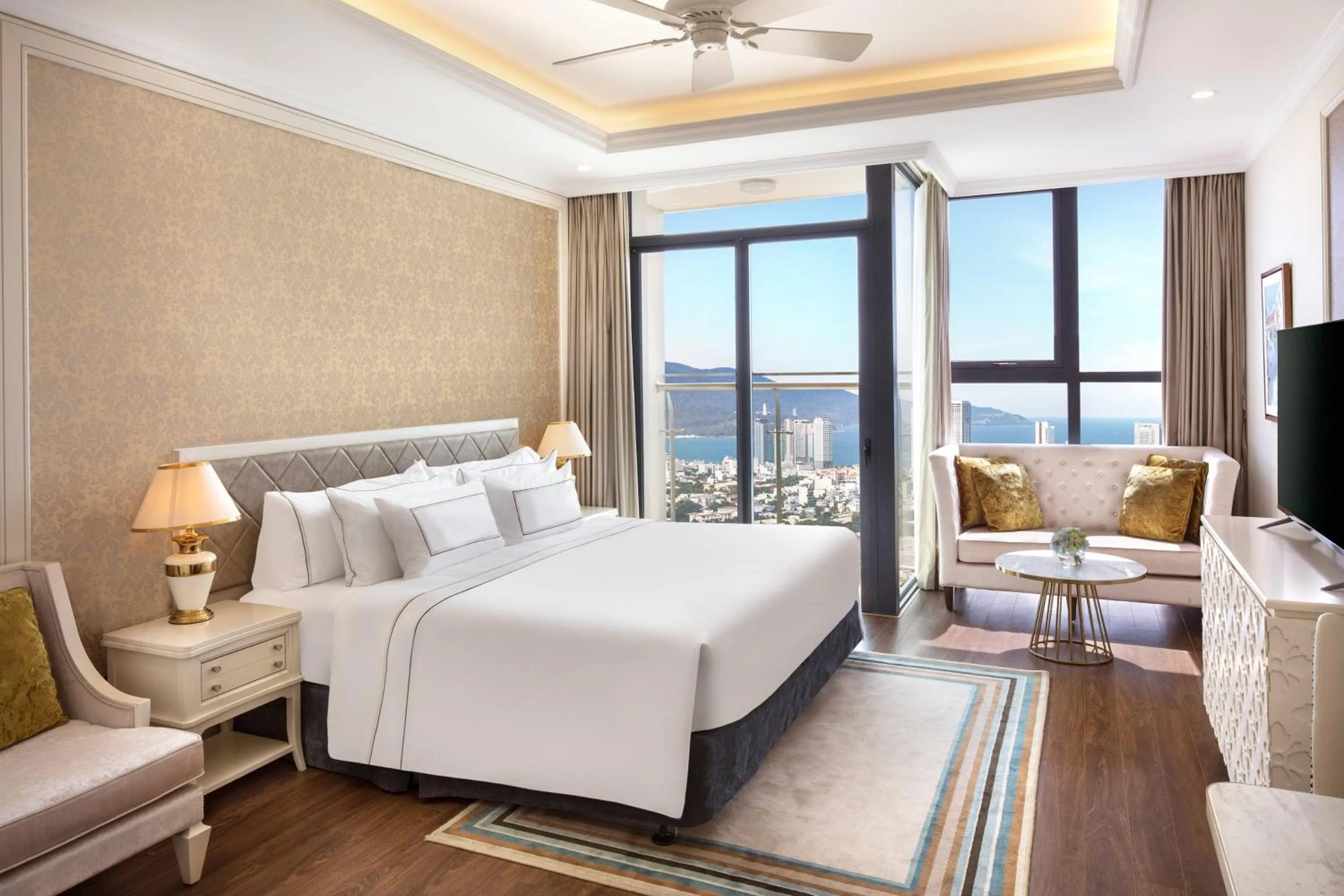 Bed in Meliá Vinpearl Danang Riverfront