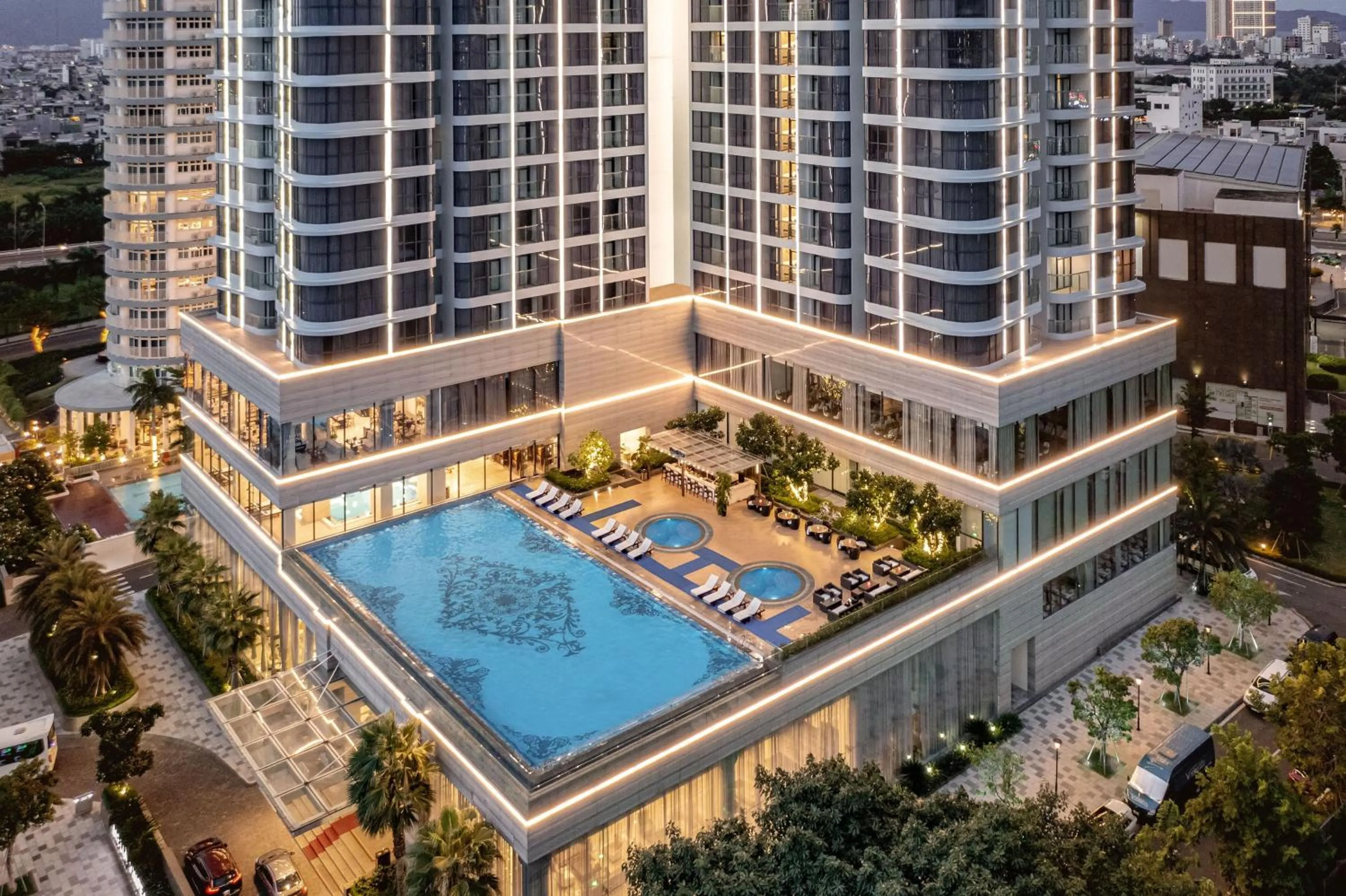 Property building in Meliá Vinpearl Danang Riverfront