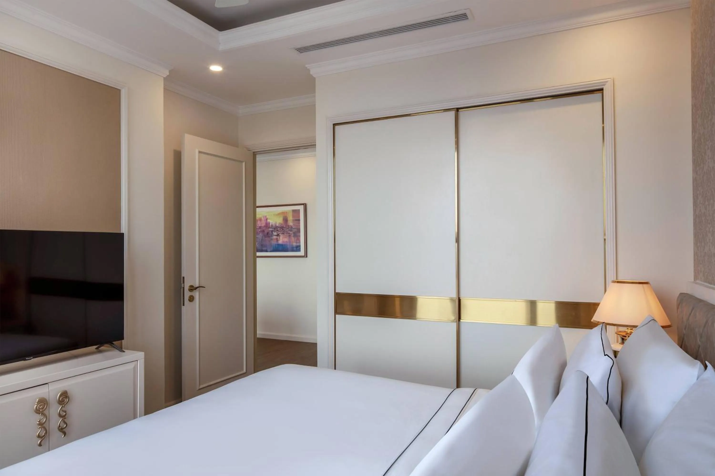 Bed in Meliá Vinpearl Danang Riverfront