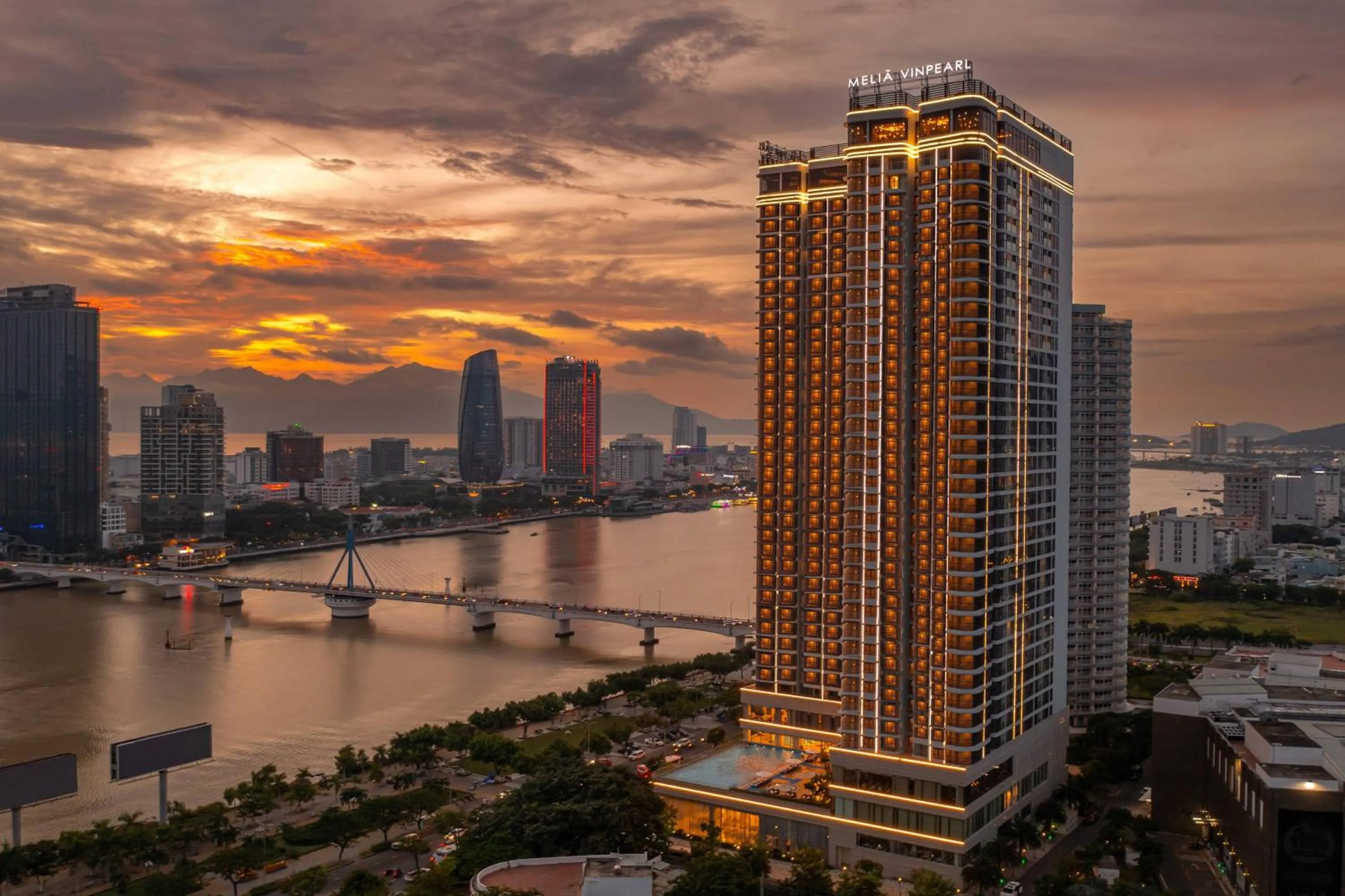 Property building in Meliá Vinpearl Danang Riverfront