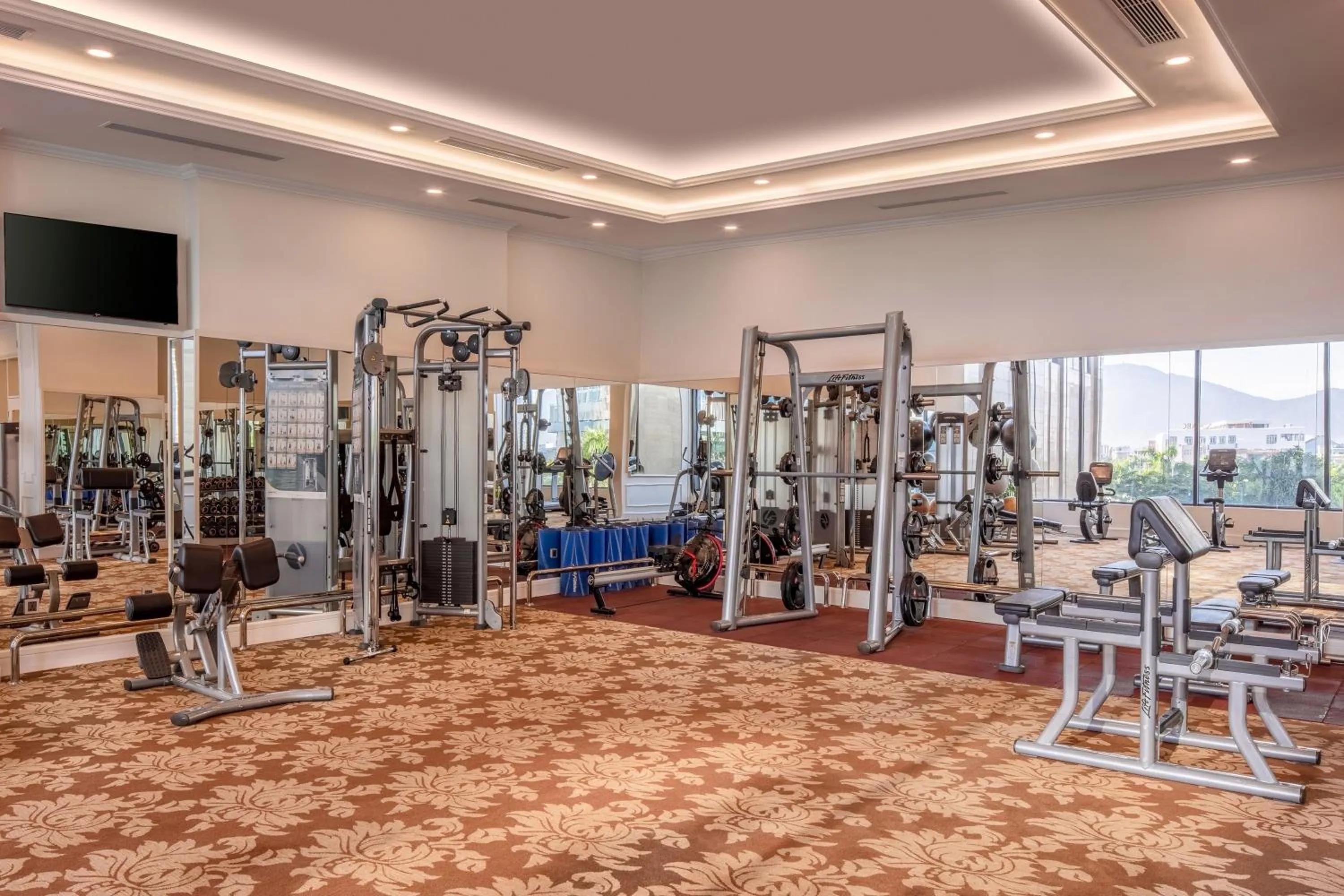 Fitness centre/facilities in Meliá Vinpearl Danang Riverfront