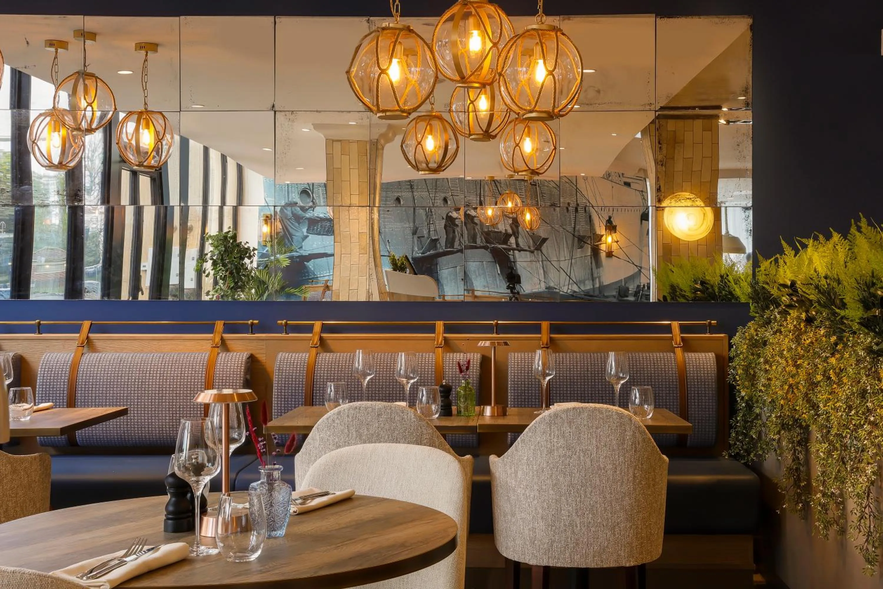 Restaurant/places to eat in voco Southampton by IHG