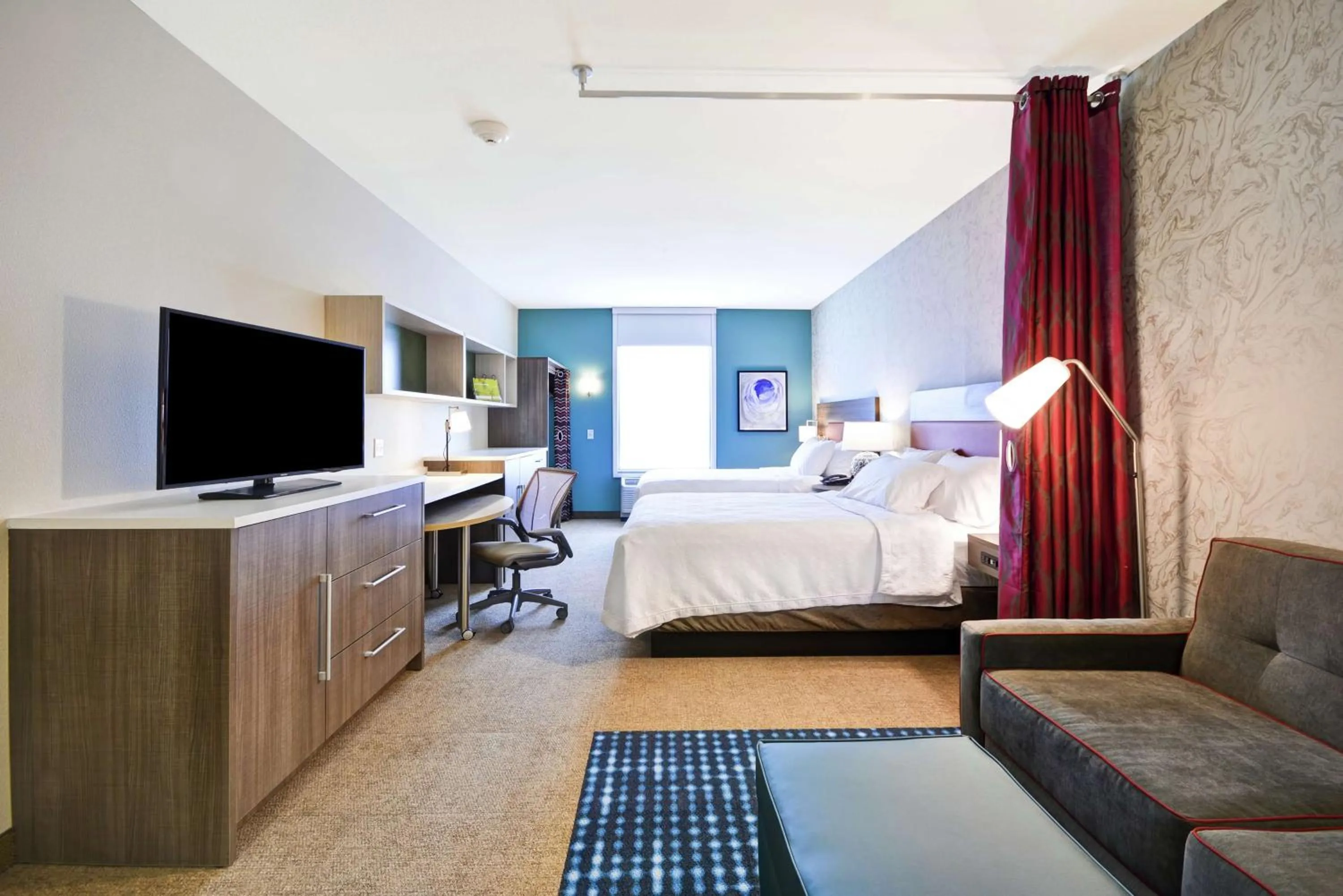 Bedroom, Bed in Home2 Suites By Hilton Plymouth Minneapolis