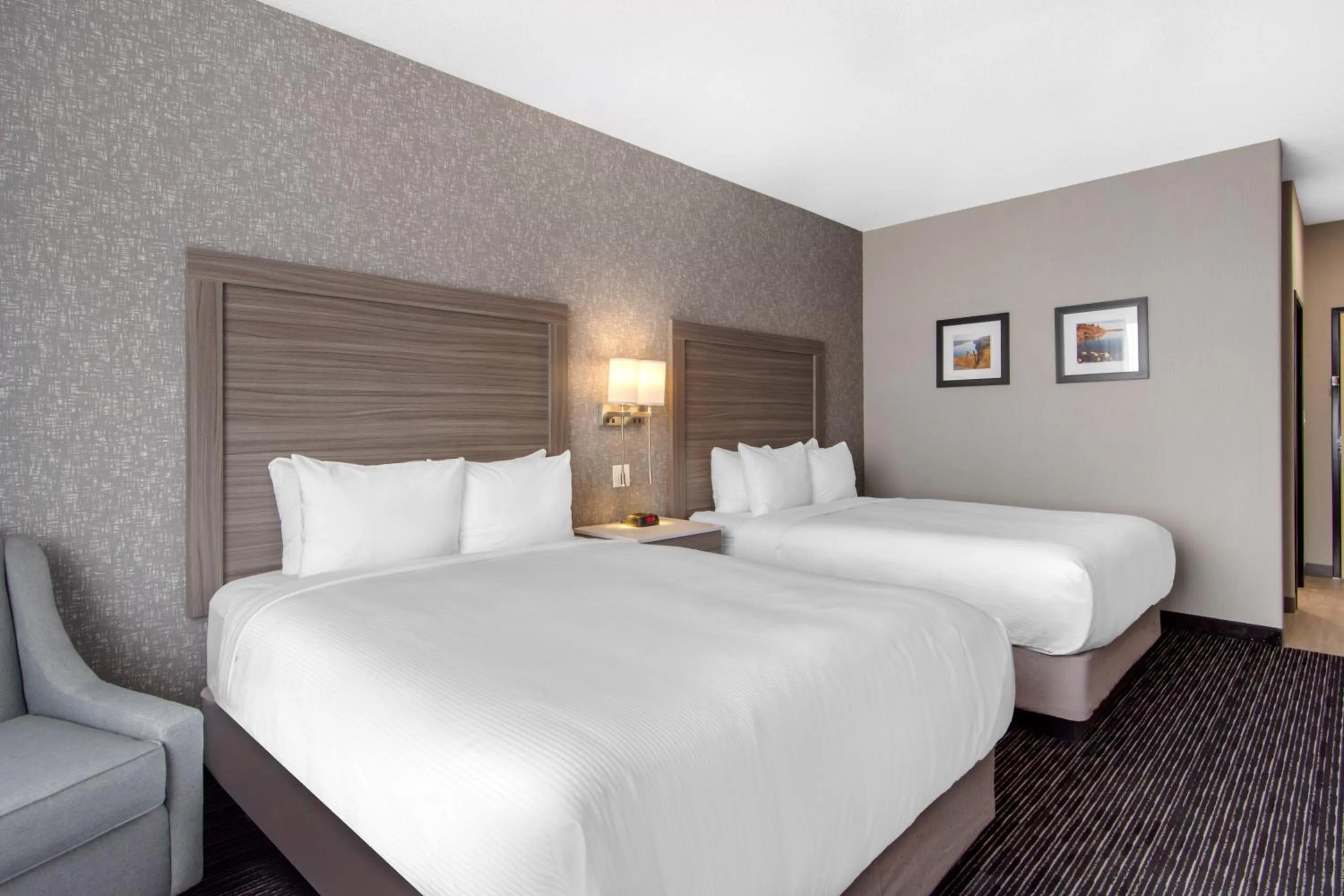 Bed in Comfort Inn & Suites