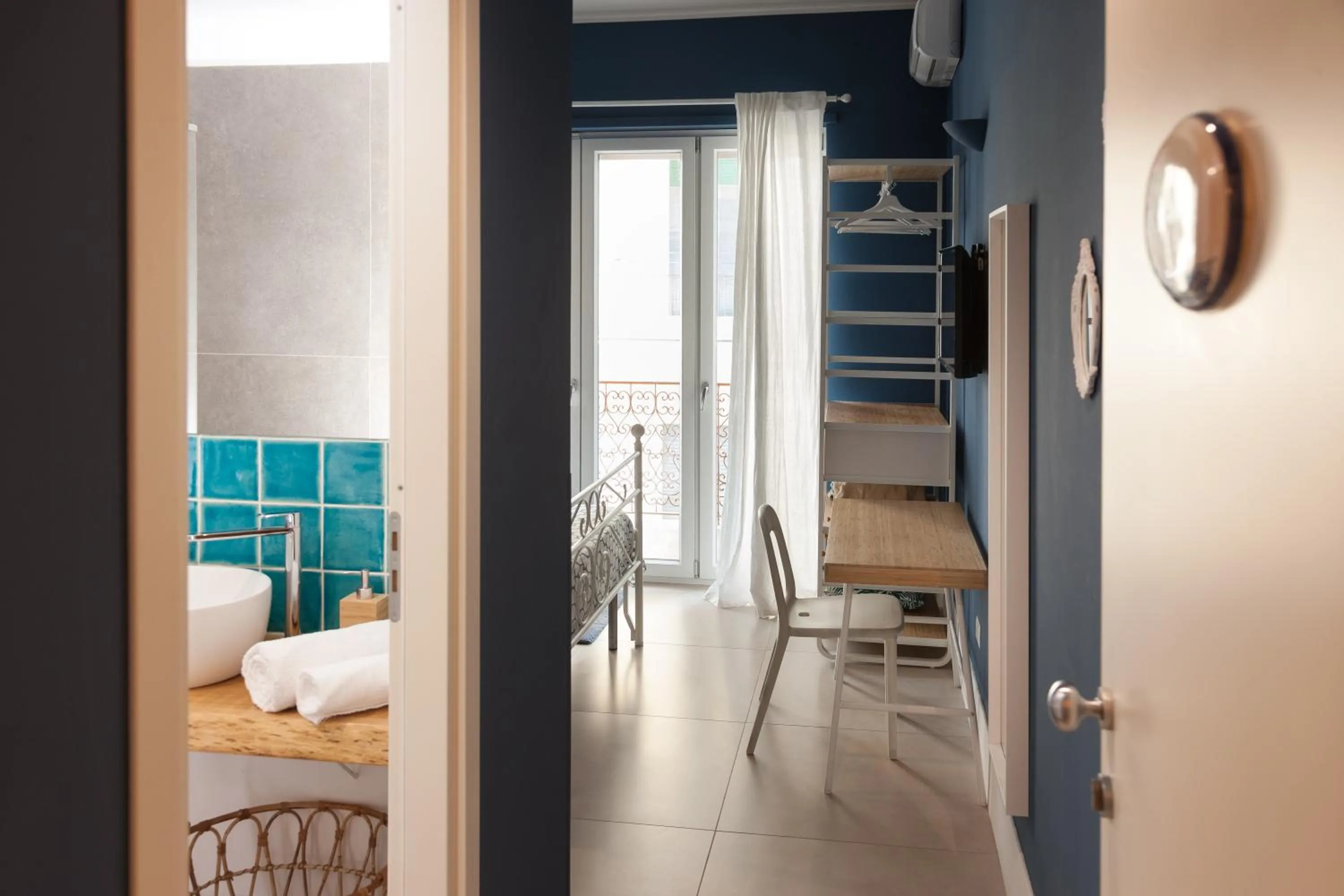 Photo of the whole room, Bed in B&b Don Giovanni