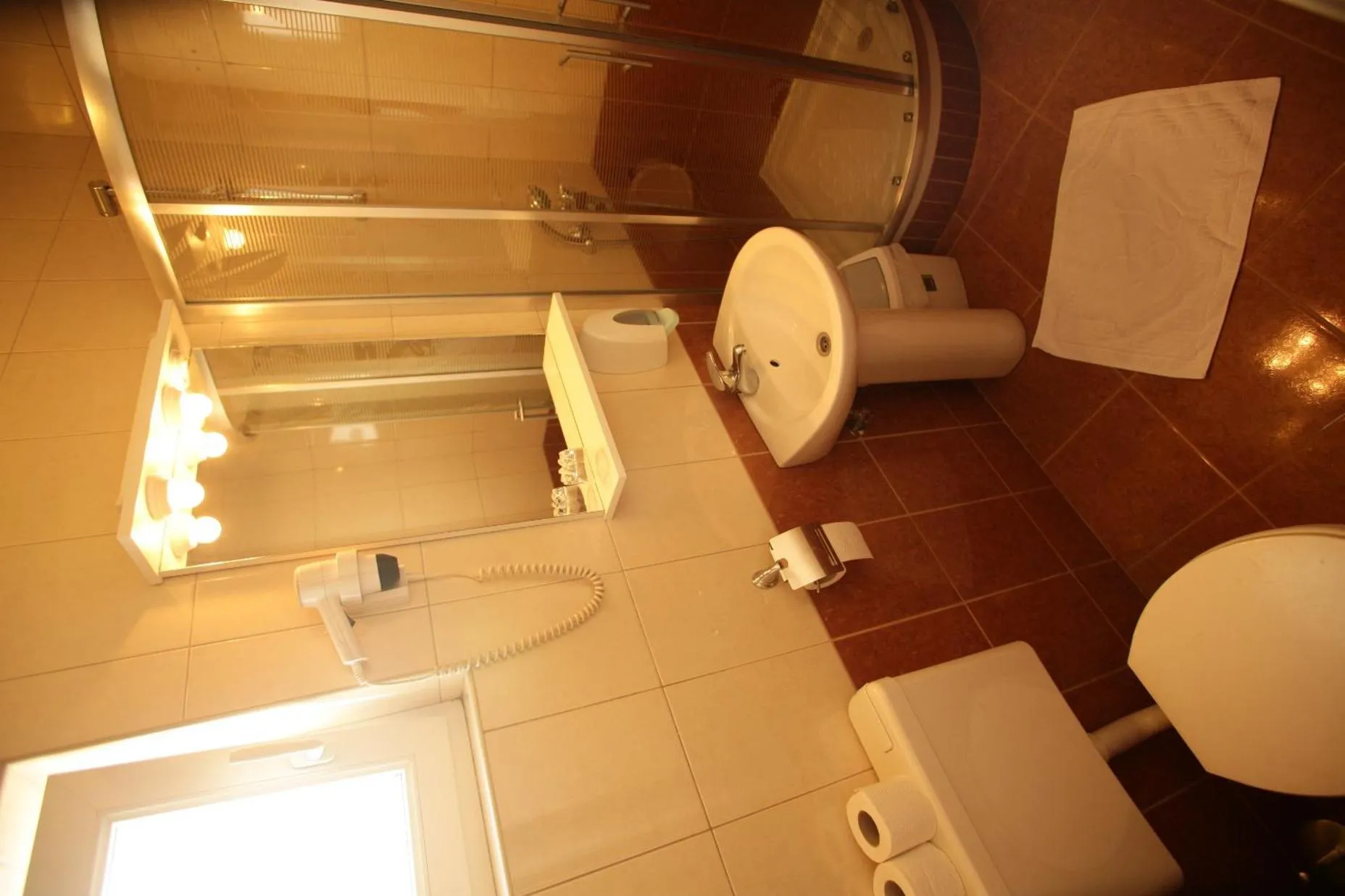 Bathroom in Pansion Rose