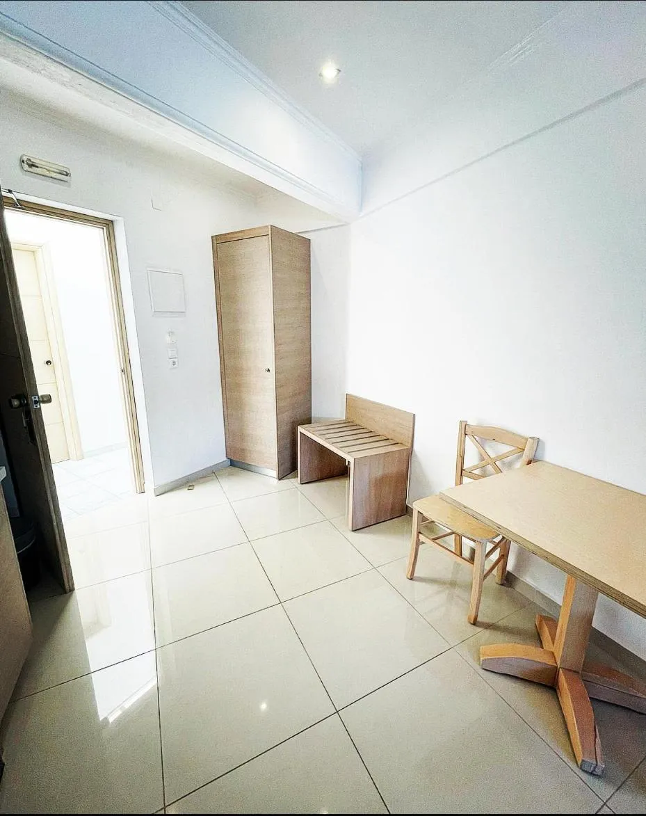 Kitchen or kitchenette in Pal Beach