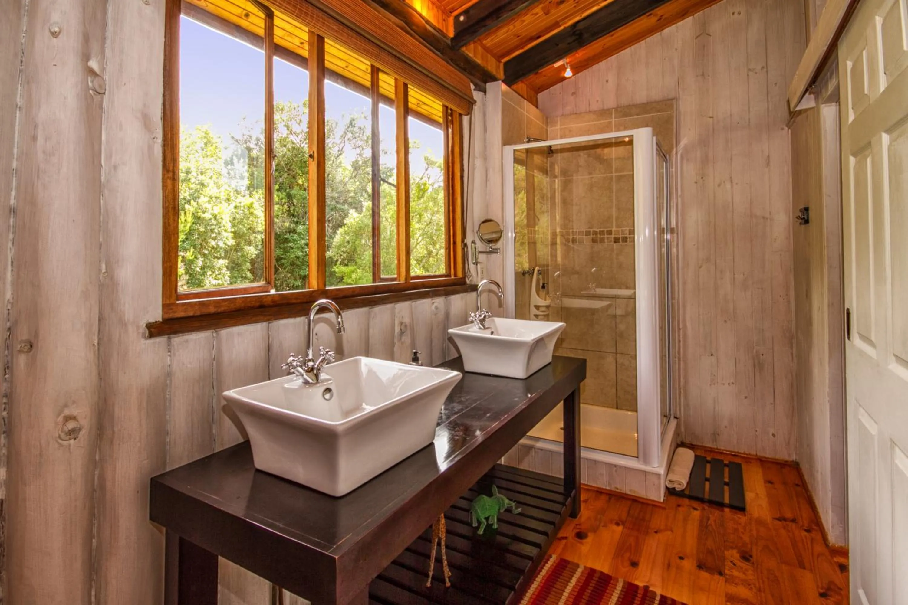 Bathroom in Piesang Valley Lodge