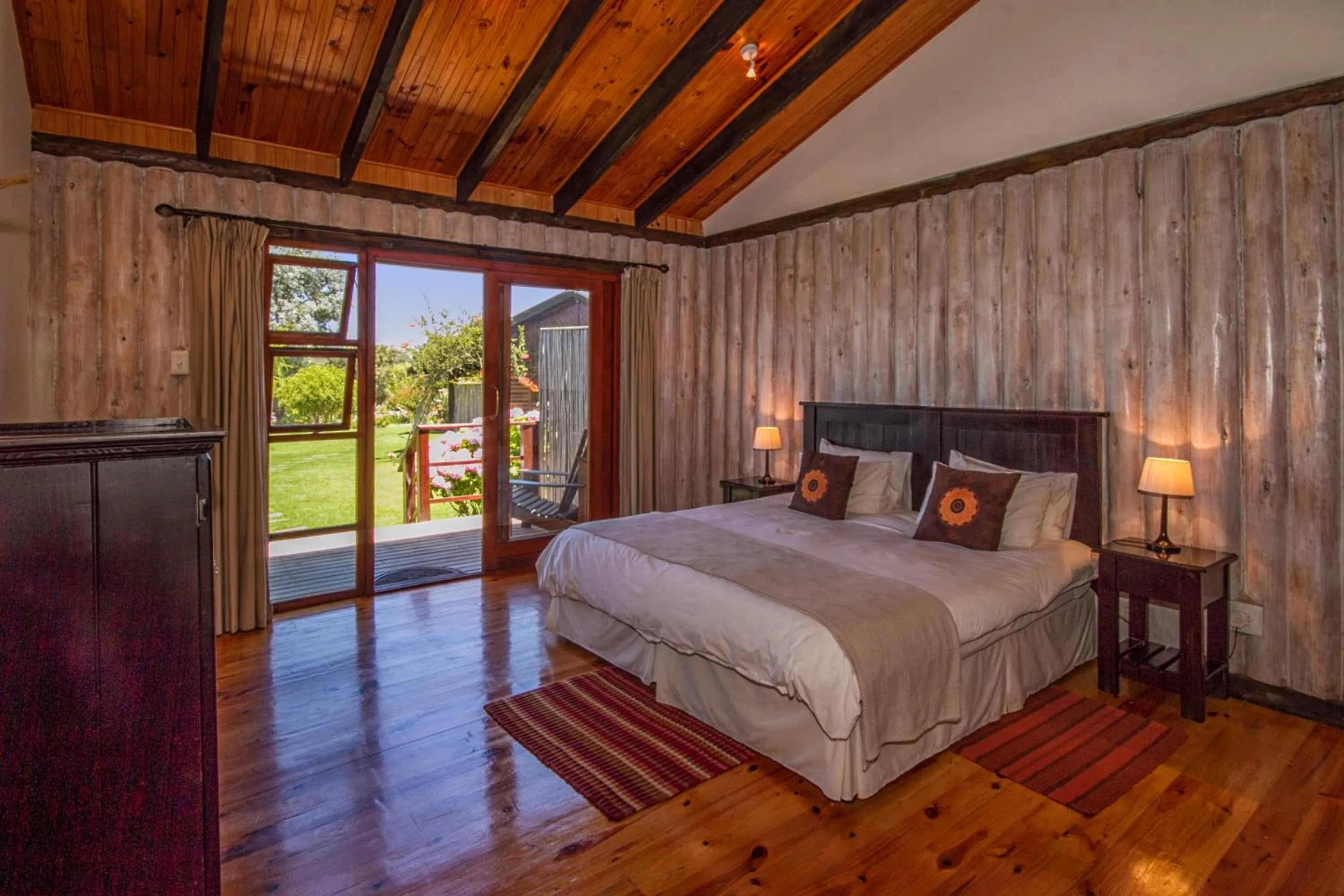 Bedroom, Bed in Piesang Valley Lodge