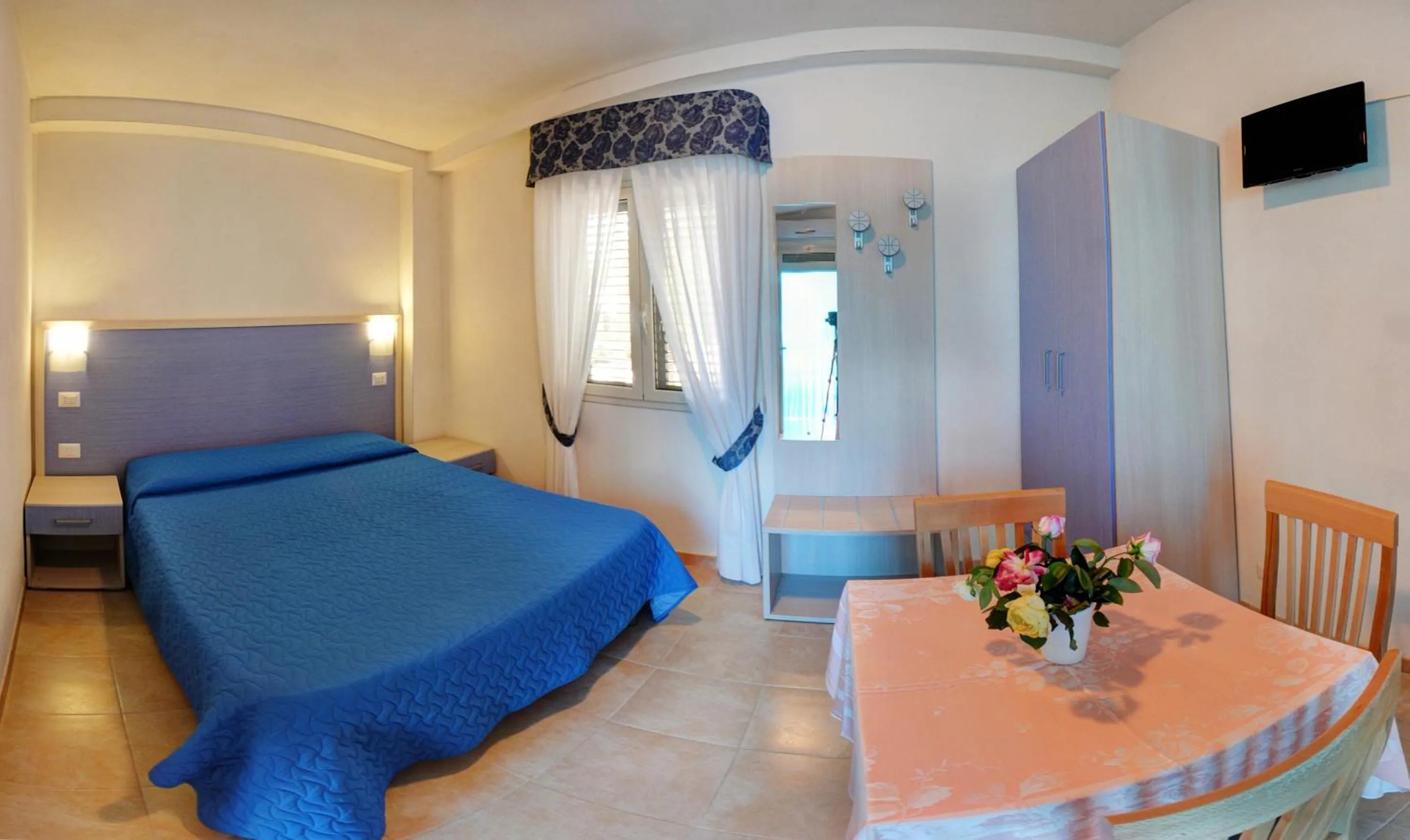 Photo of the whole room in Villaggio San Pablo