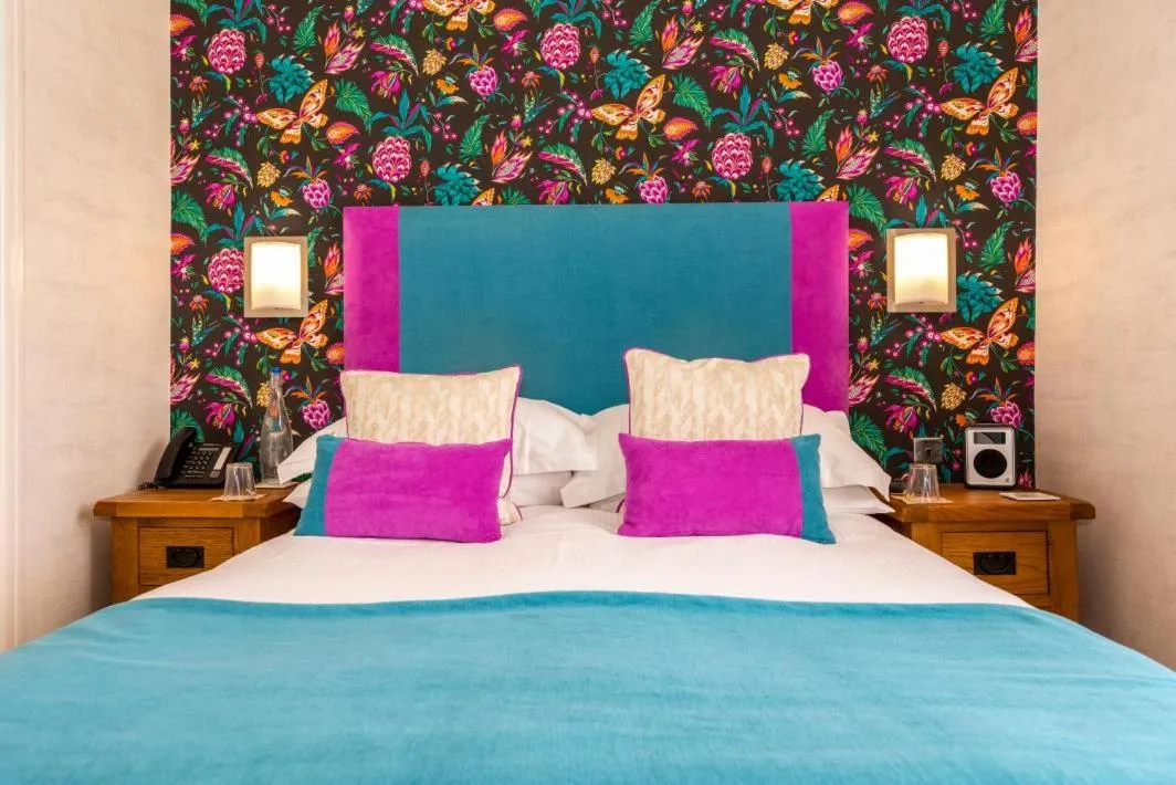 Bed in Applegarth Villa Hotel & Restaurant (Adult Only)