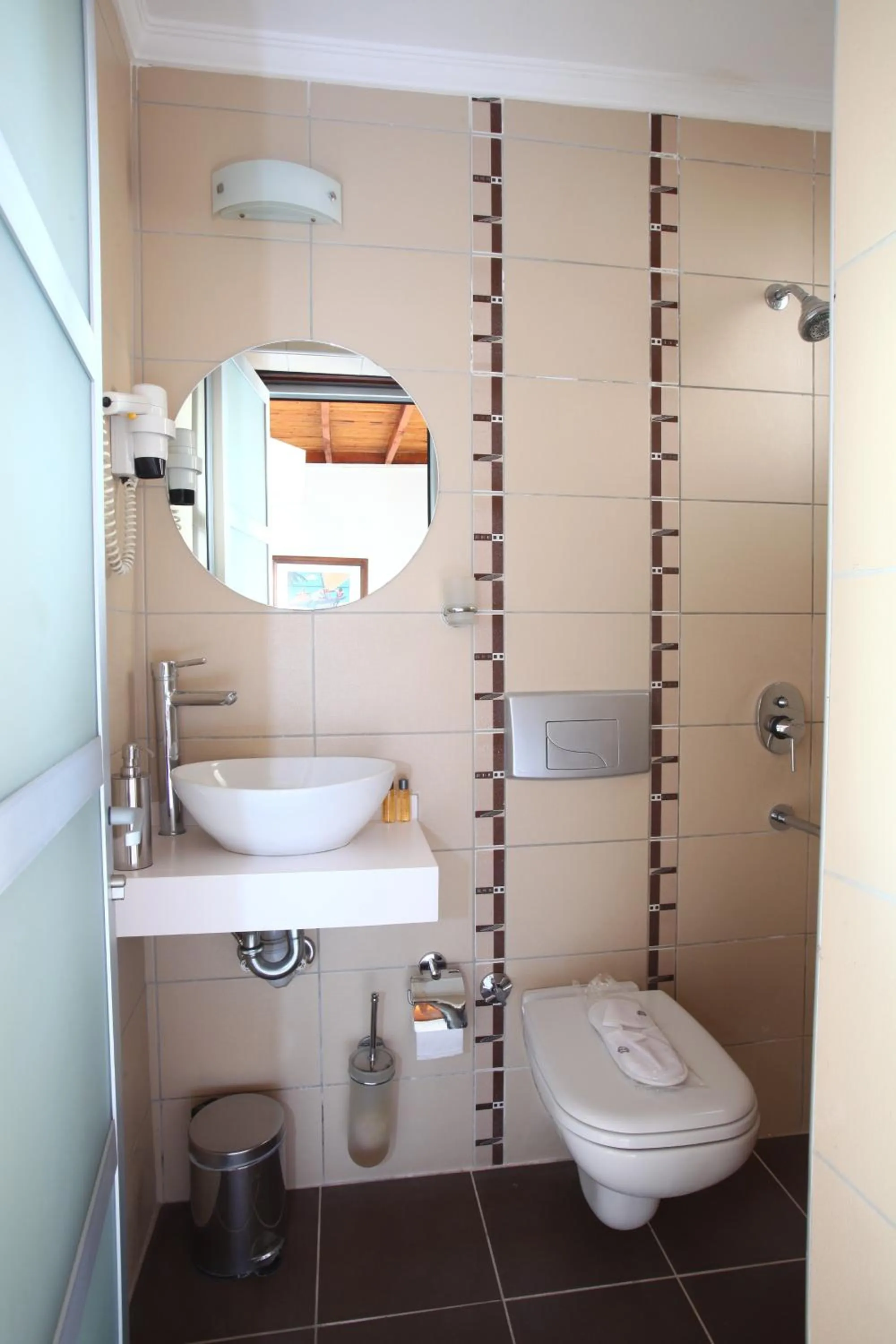 Bathroom in Albatros Hotel