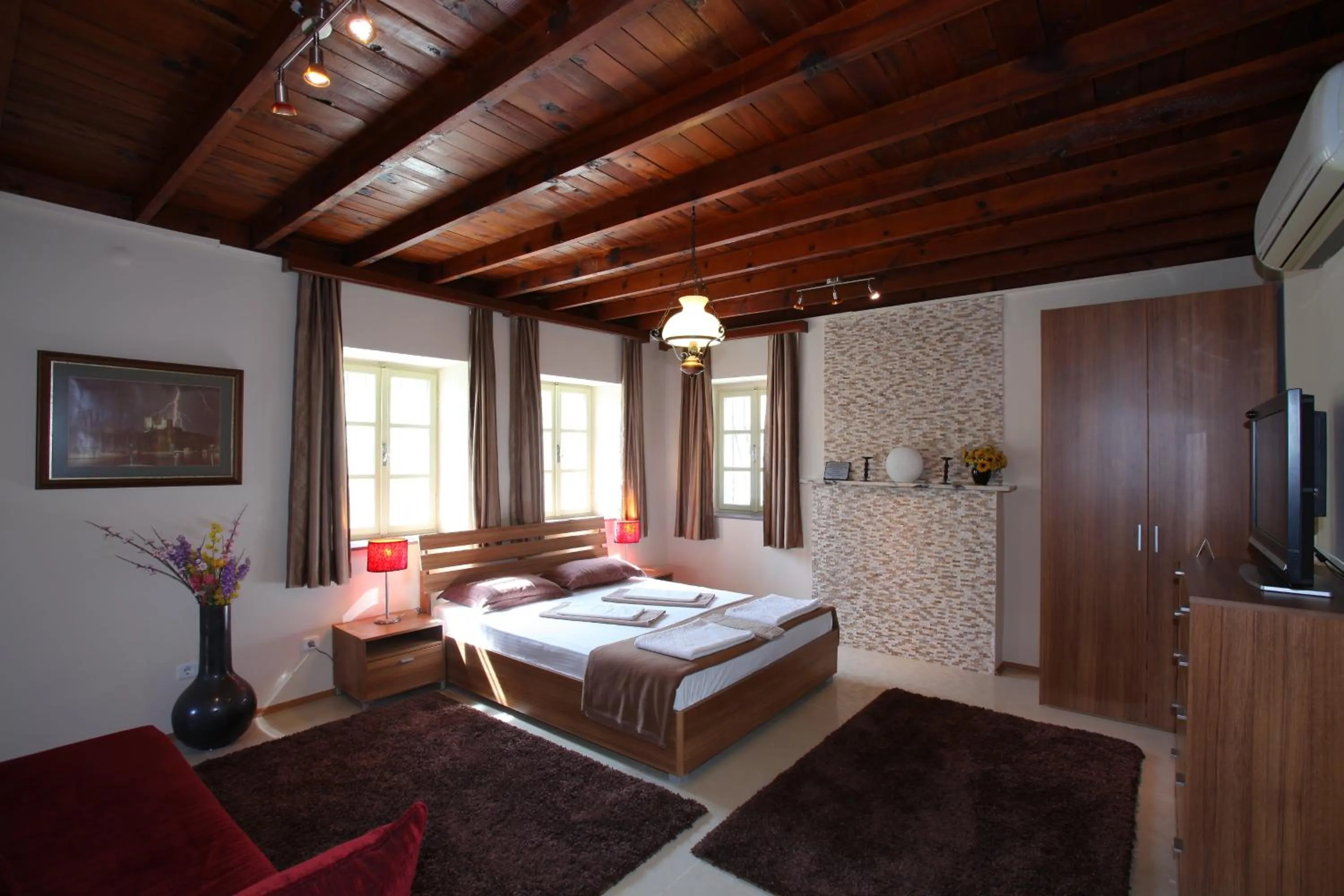 Bedroom in Albatros Hotel