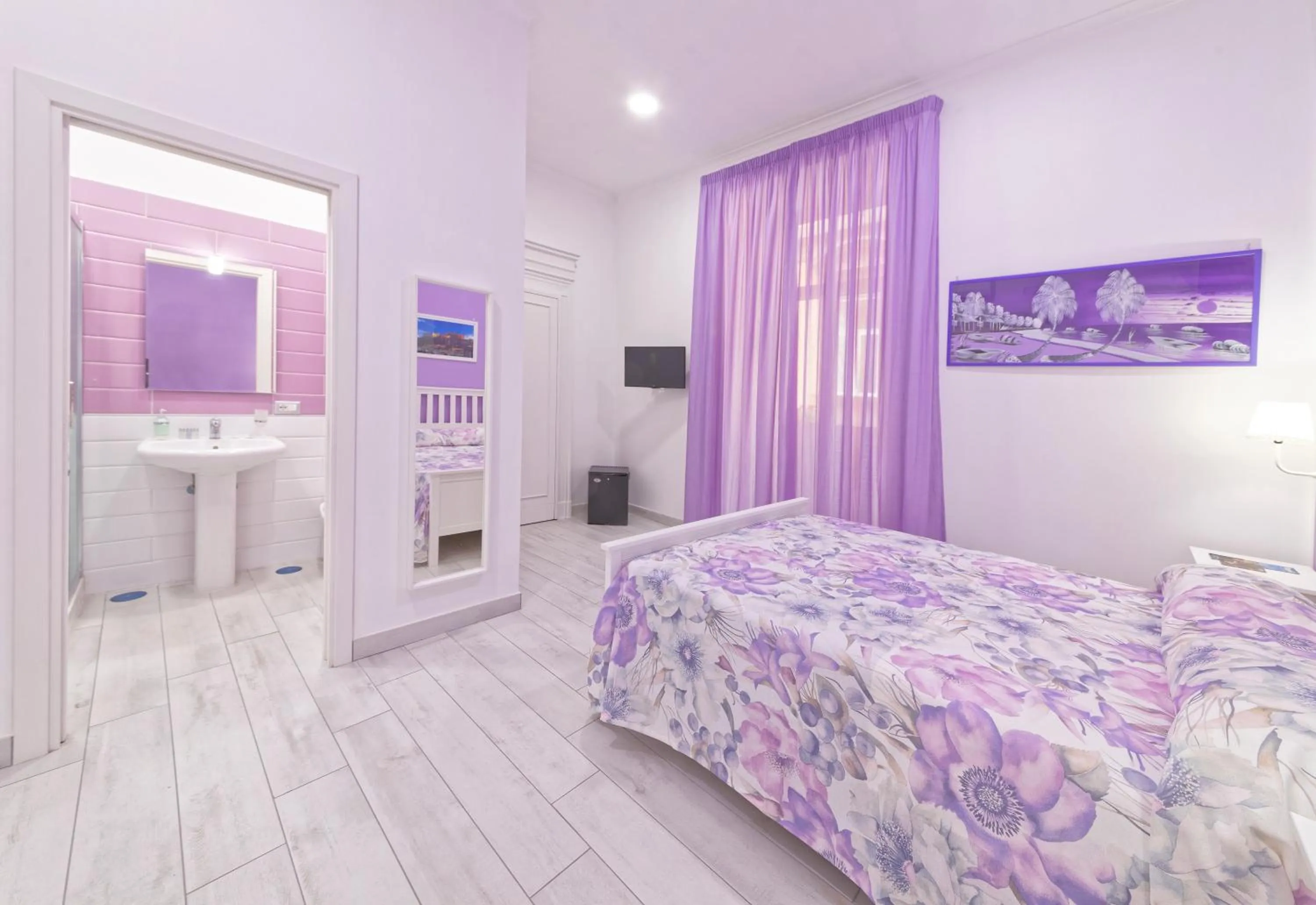 Bed in B&B Rest a Napoli