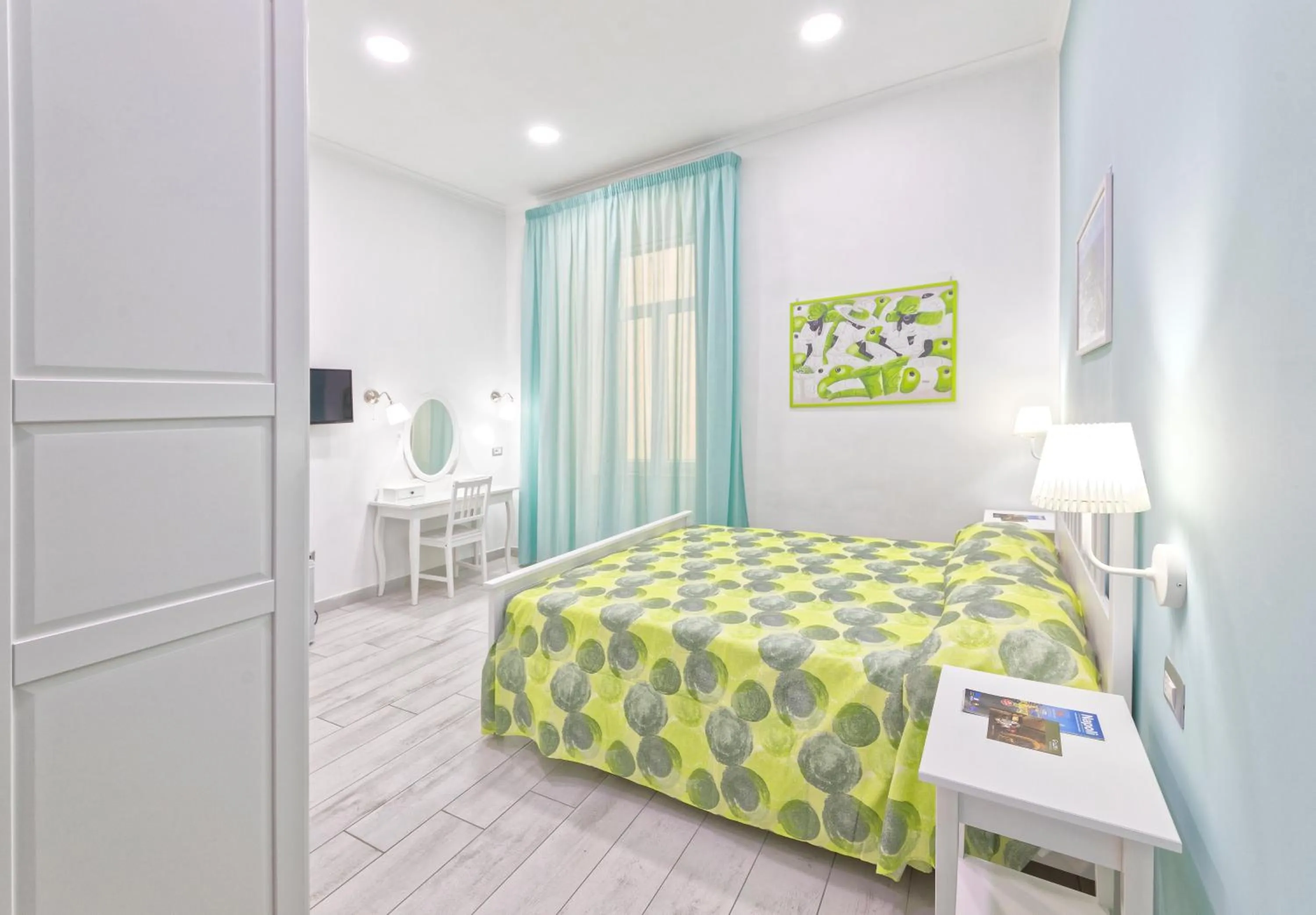 Bed in B&B Rest a Napoli