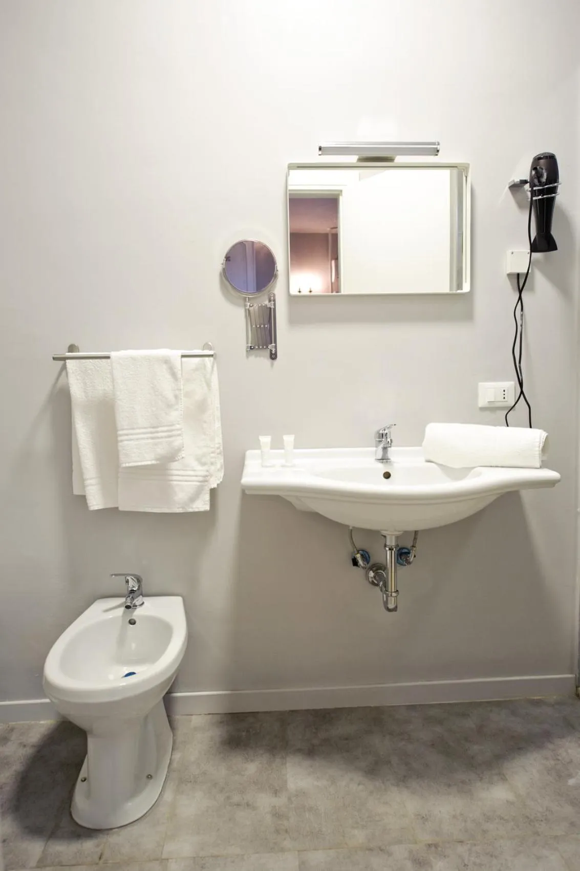 Shower in Relais Lo Stagnone