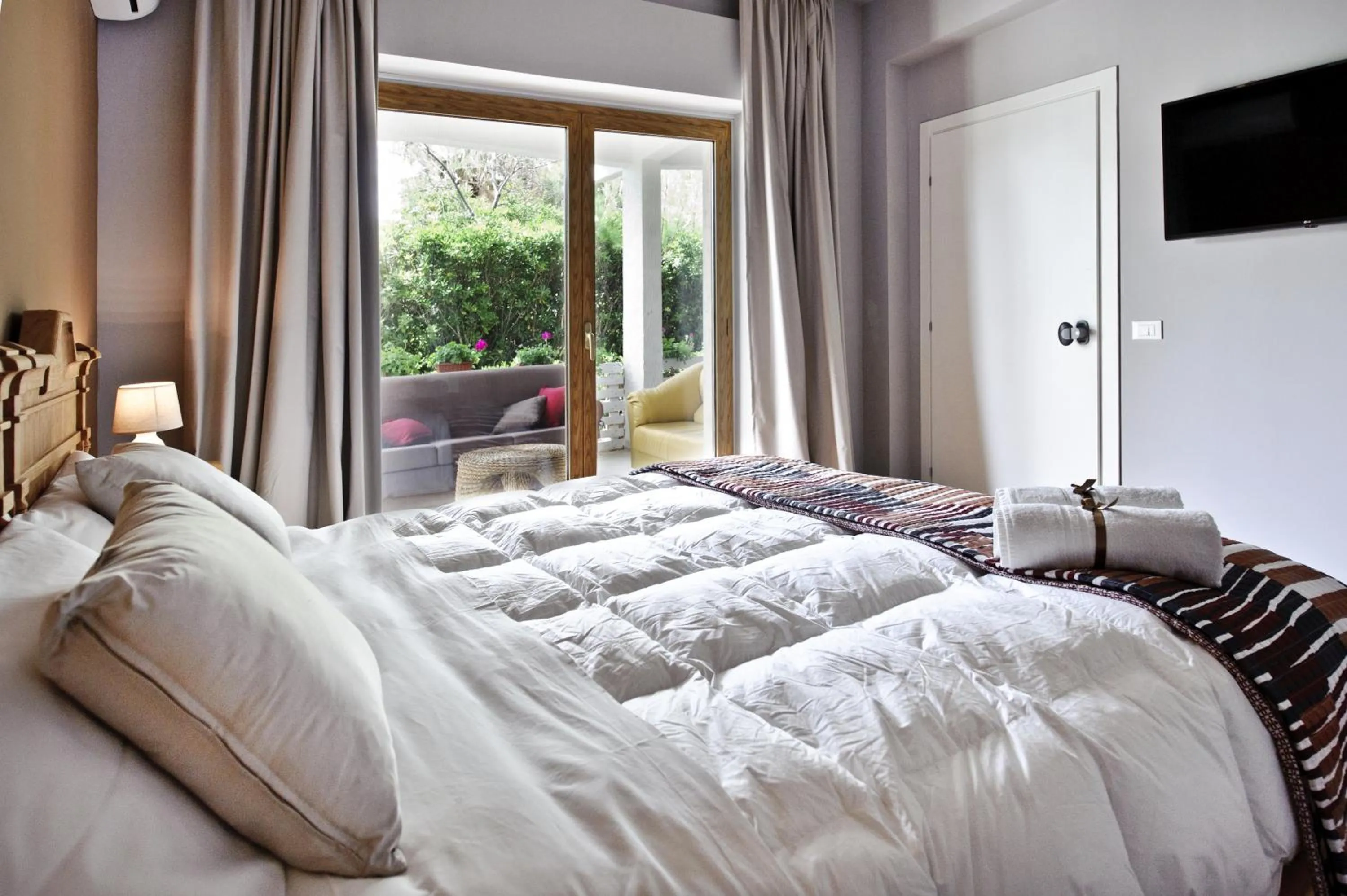 Bed in Relais Lo Stagnone