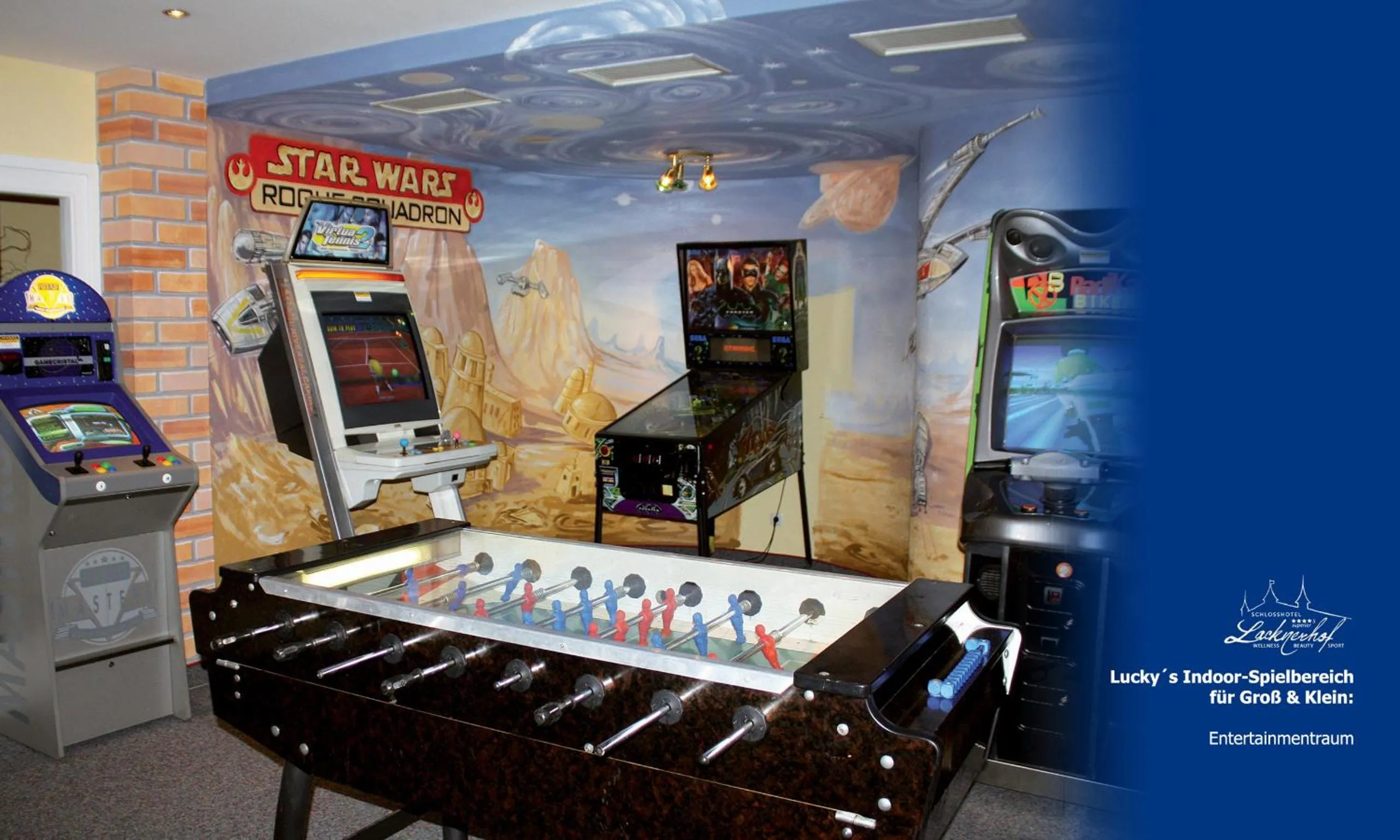 Game Room in Schlosshotel Lacknerhof