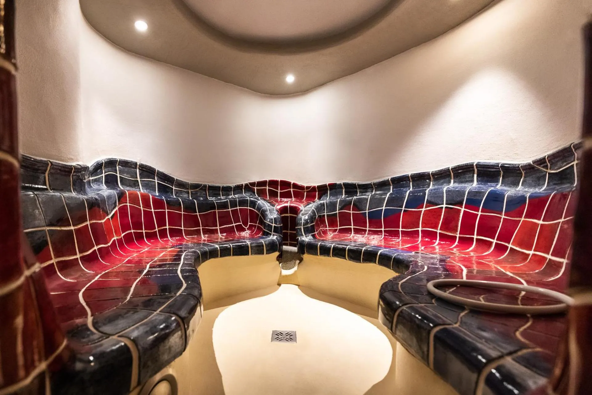 Spa and wellness centre/facilities in Schlosshotel Lacknerhof