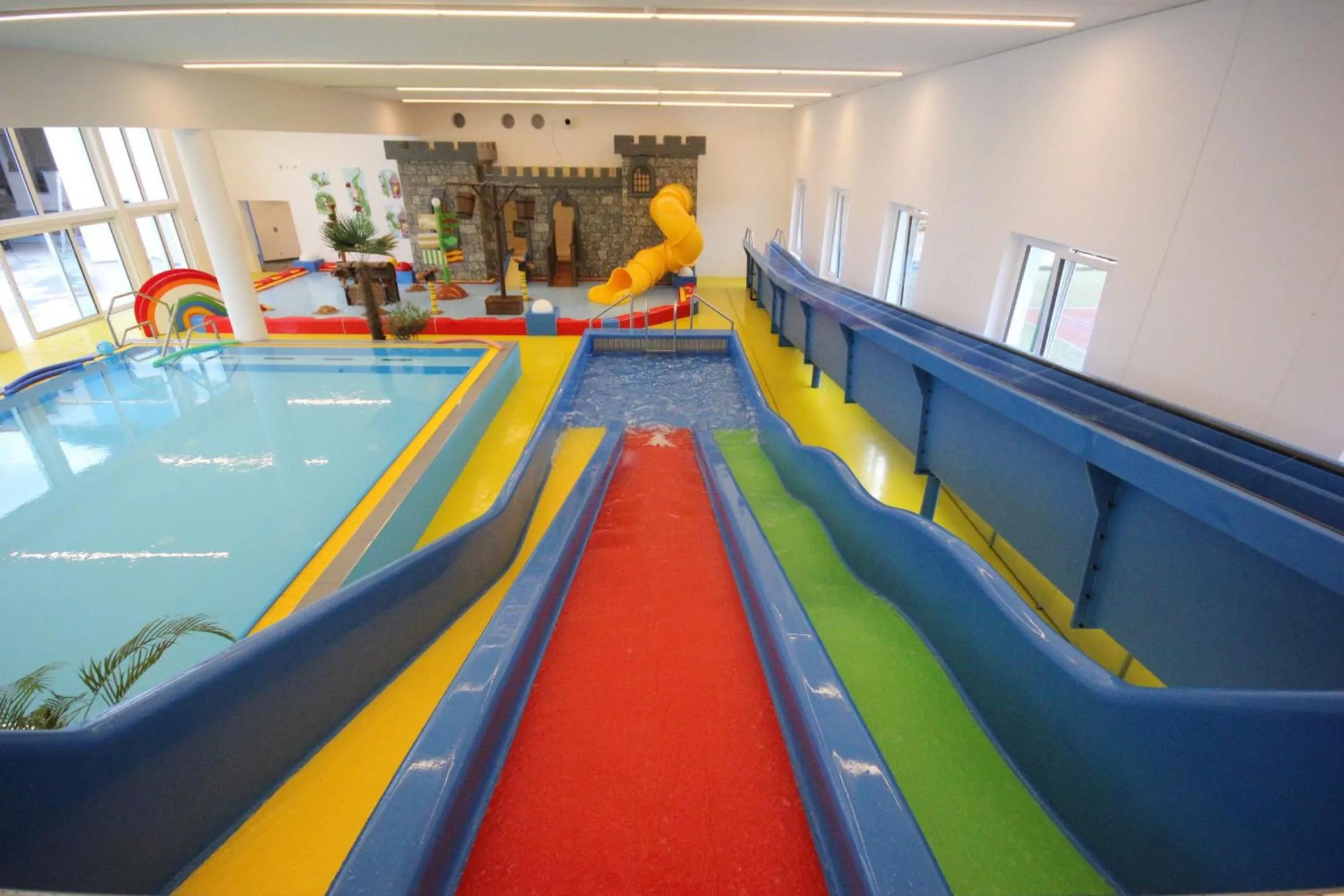 Aqua park in Schlosshotel Lacknerhof