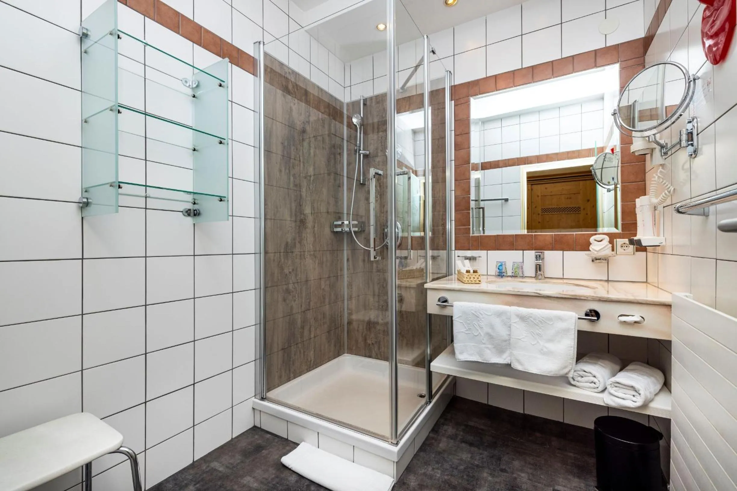 Bathroom in Schlosshotel Lacknerhof