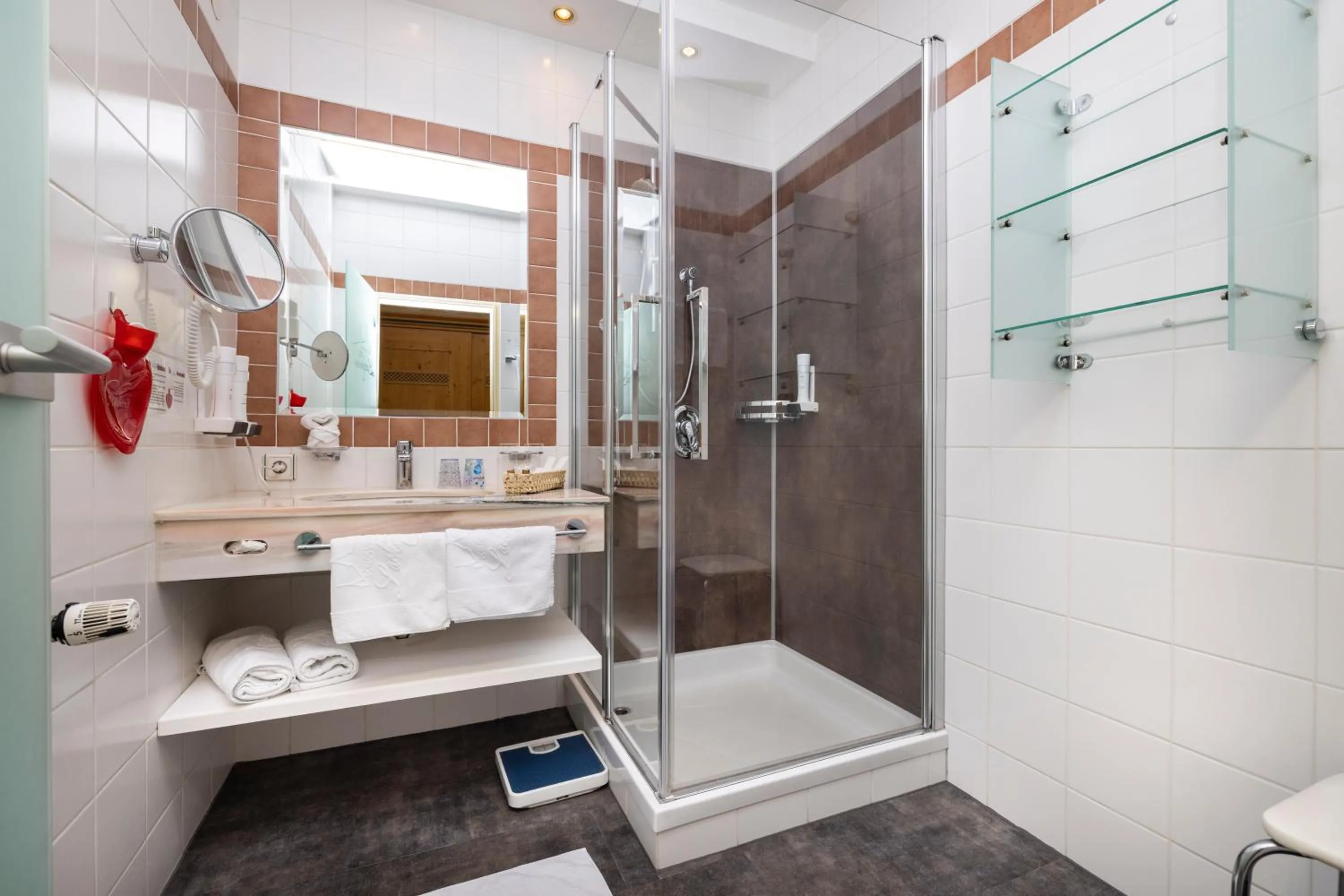 Bathroom in Schlosshotel Lacknerhof