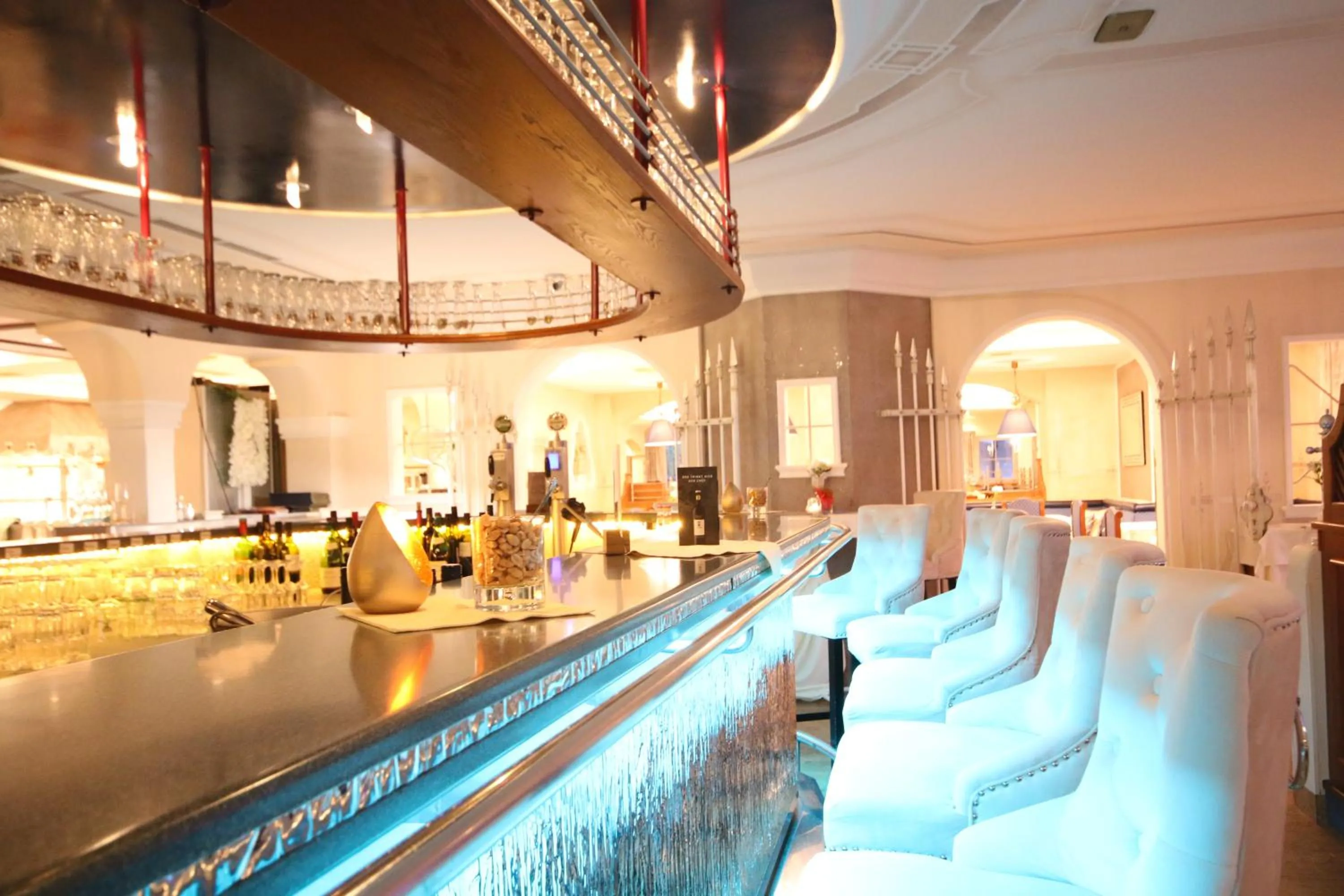 Lounge or bar in Schlosshotel Lacknerhof