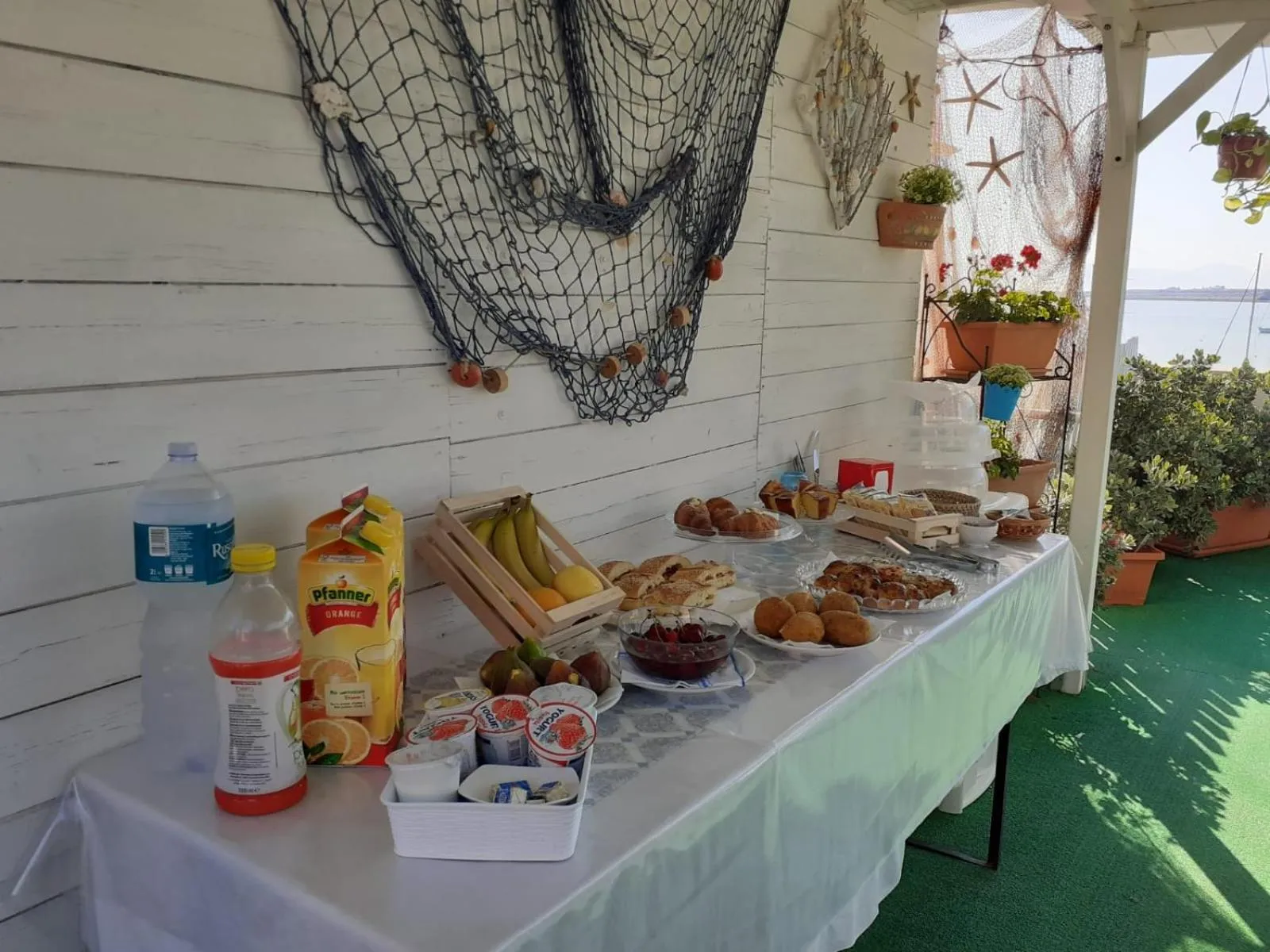 Buffet breakfast in Il Torrazzo da Francesca