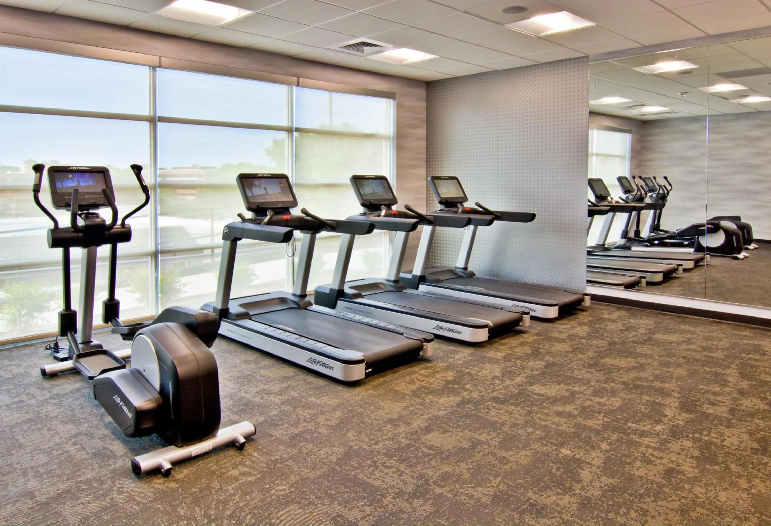 Fairfield Inn & Suites by Marriott Nashville Airport