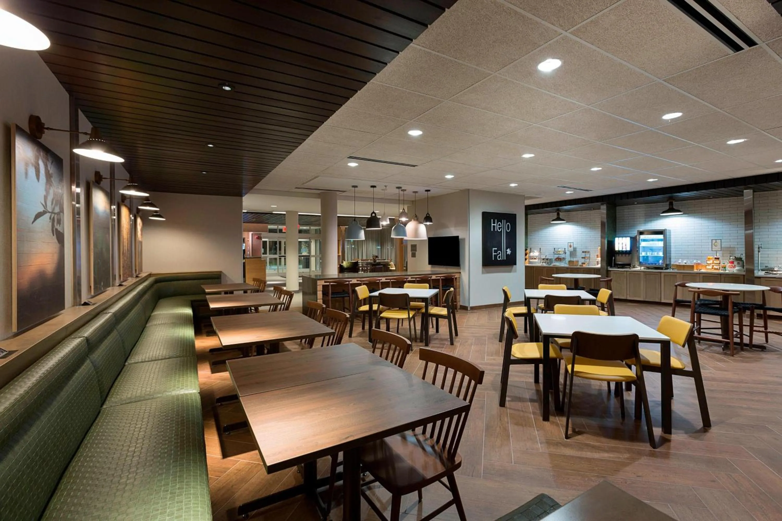 Restaurant/places to eat in Fairfield Inn & Suites by Marriott Shelby