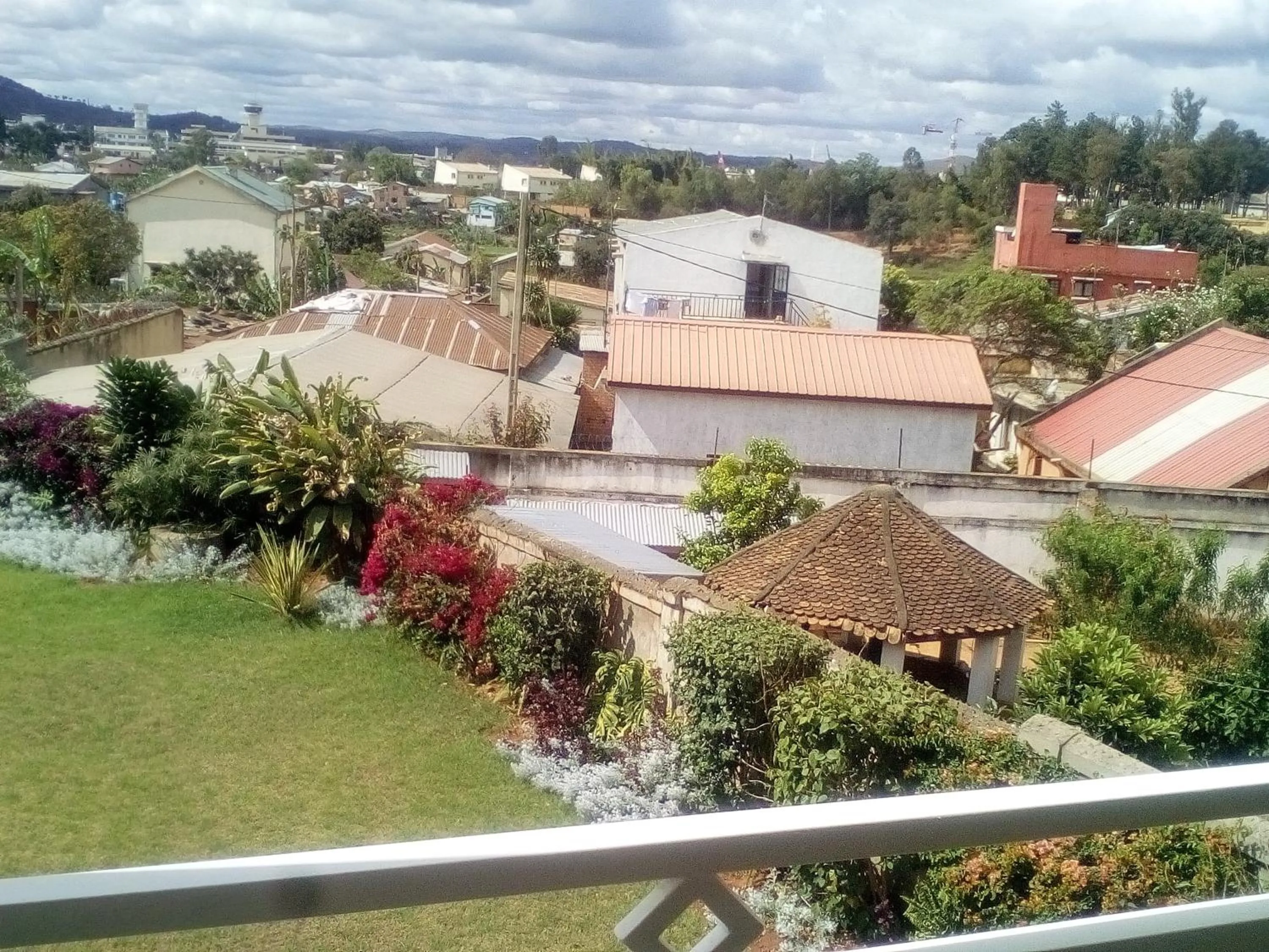 Property building in Sahamalaza