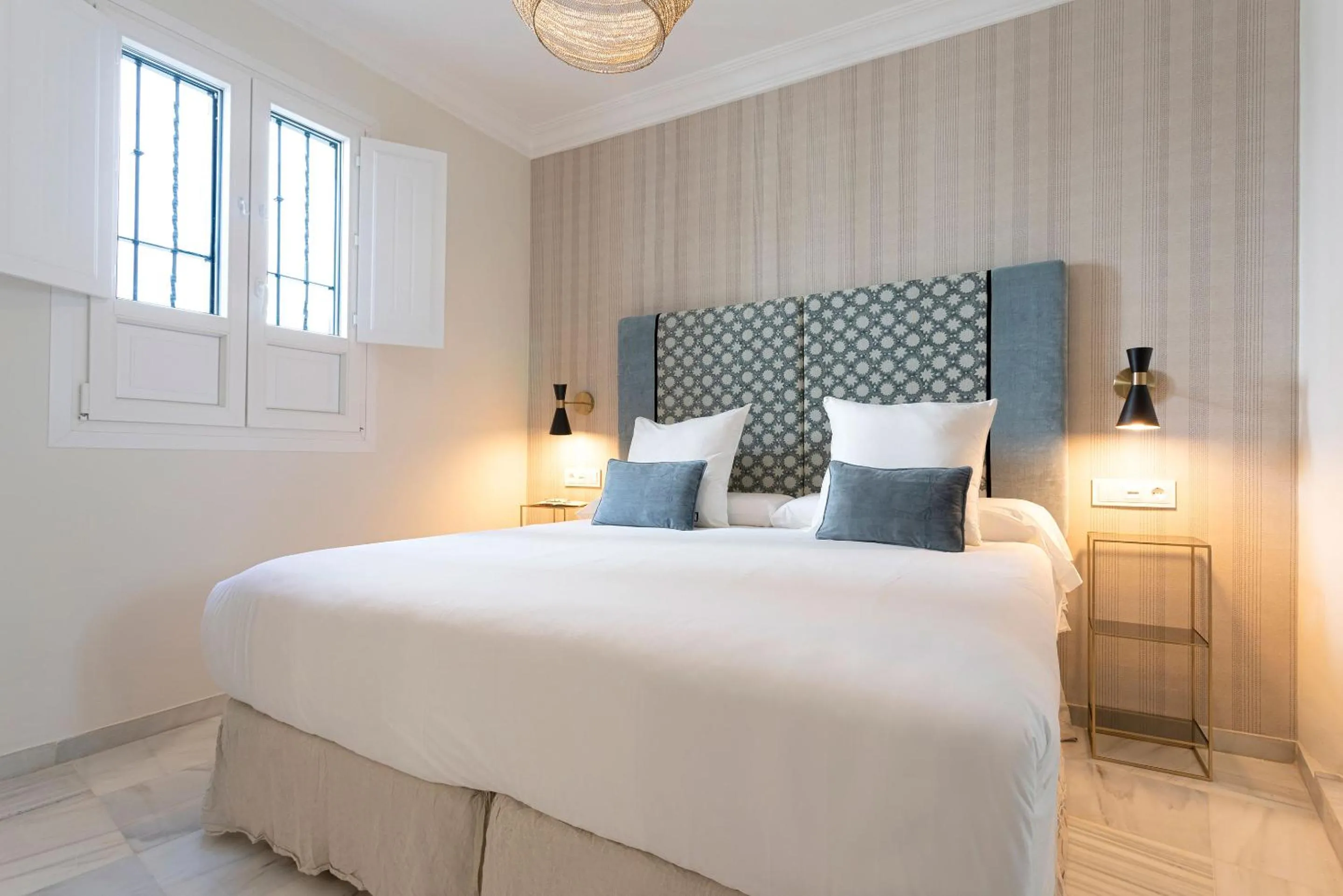 Photo of the whole room, Bed in Genteel Home San Isidoro