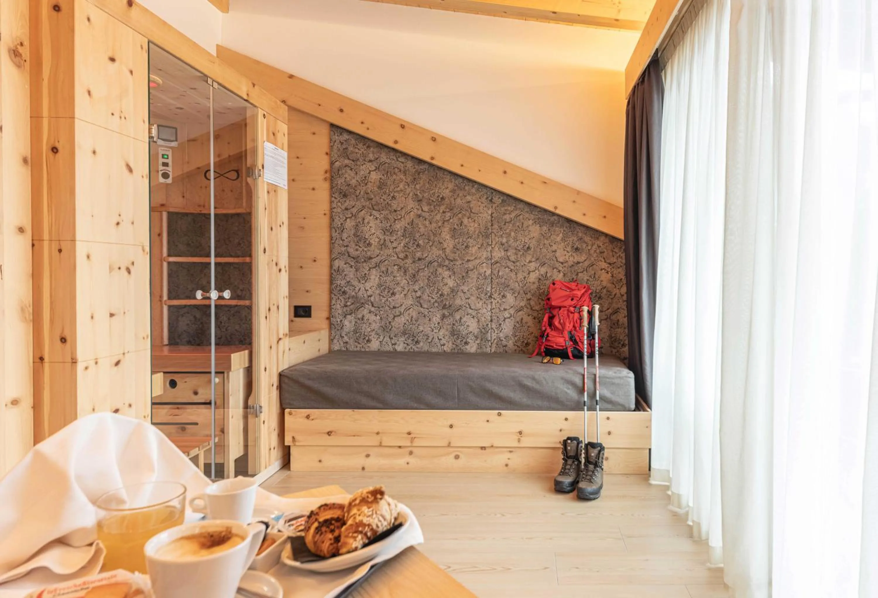 Bed in Hotel La Perla