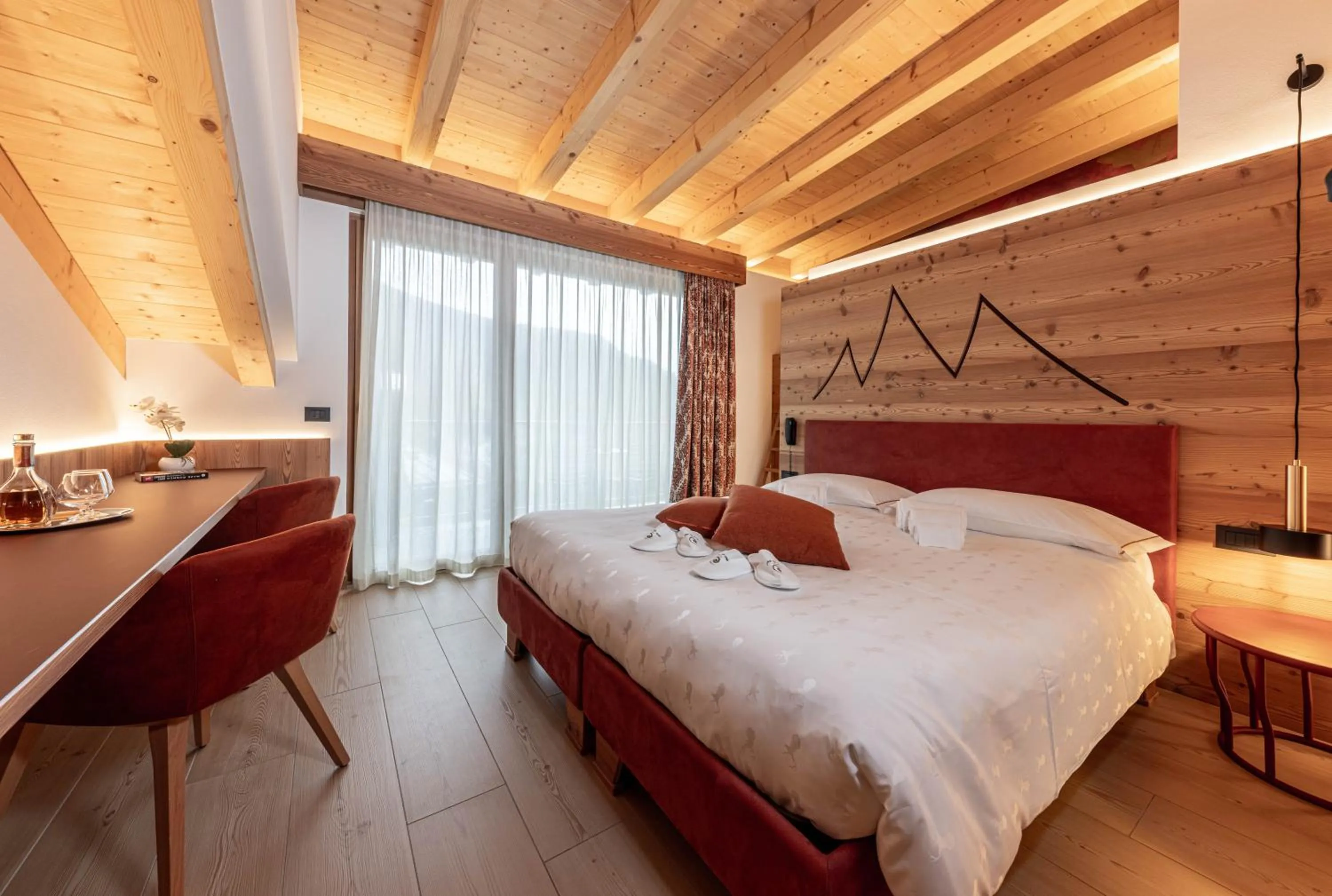 Bed in Hotel La Perla