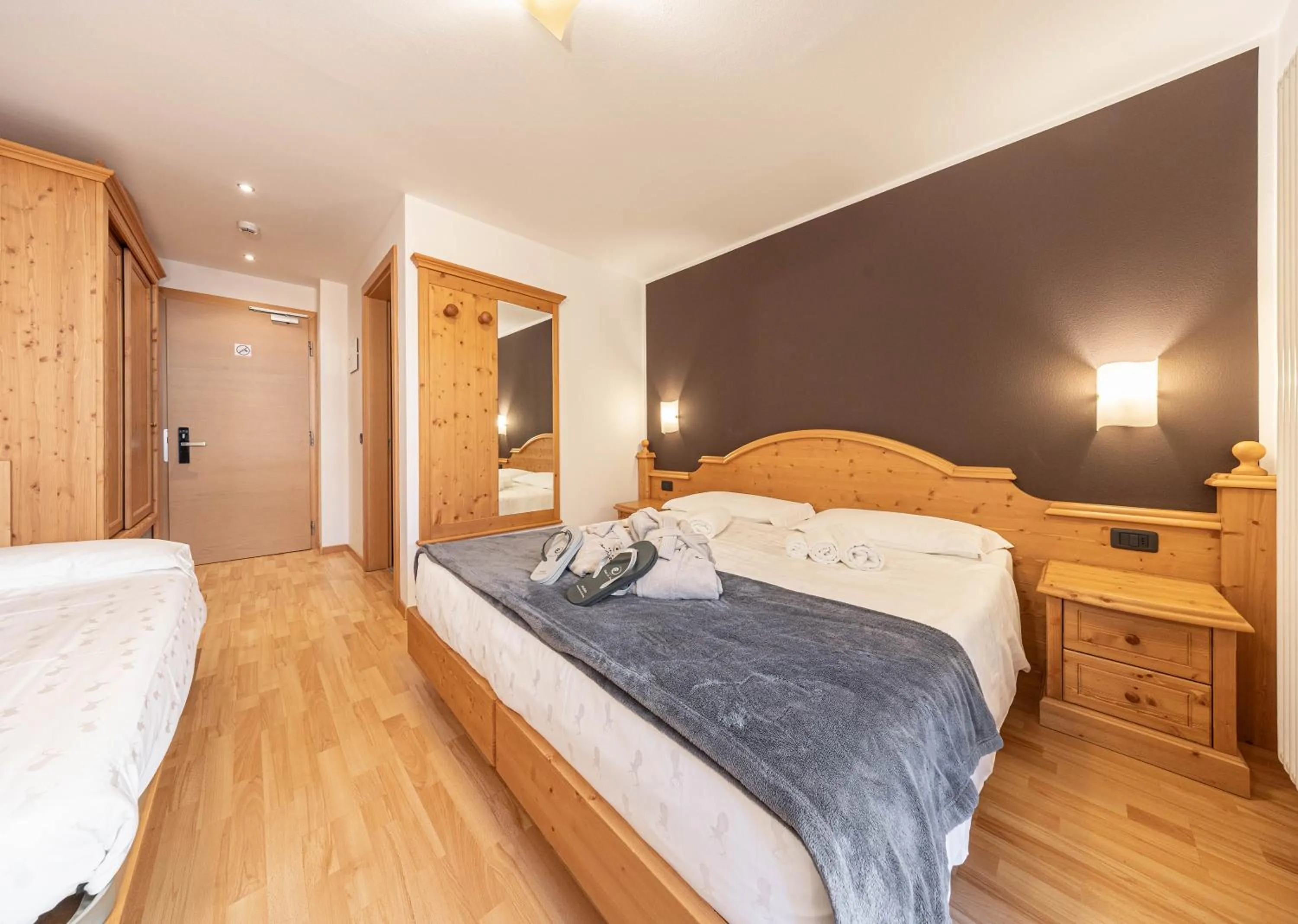 Bed in Hotel La Perla