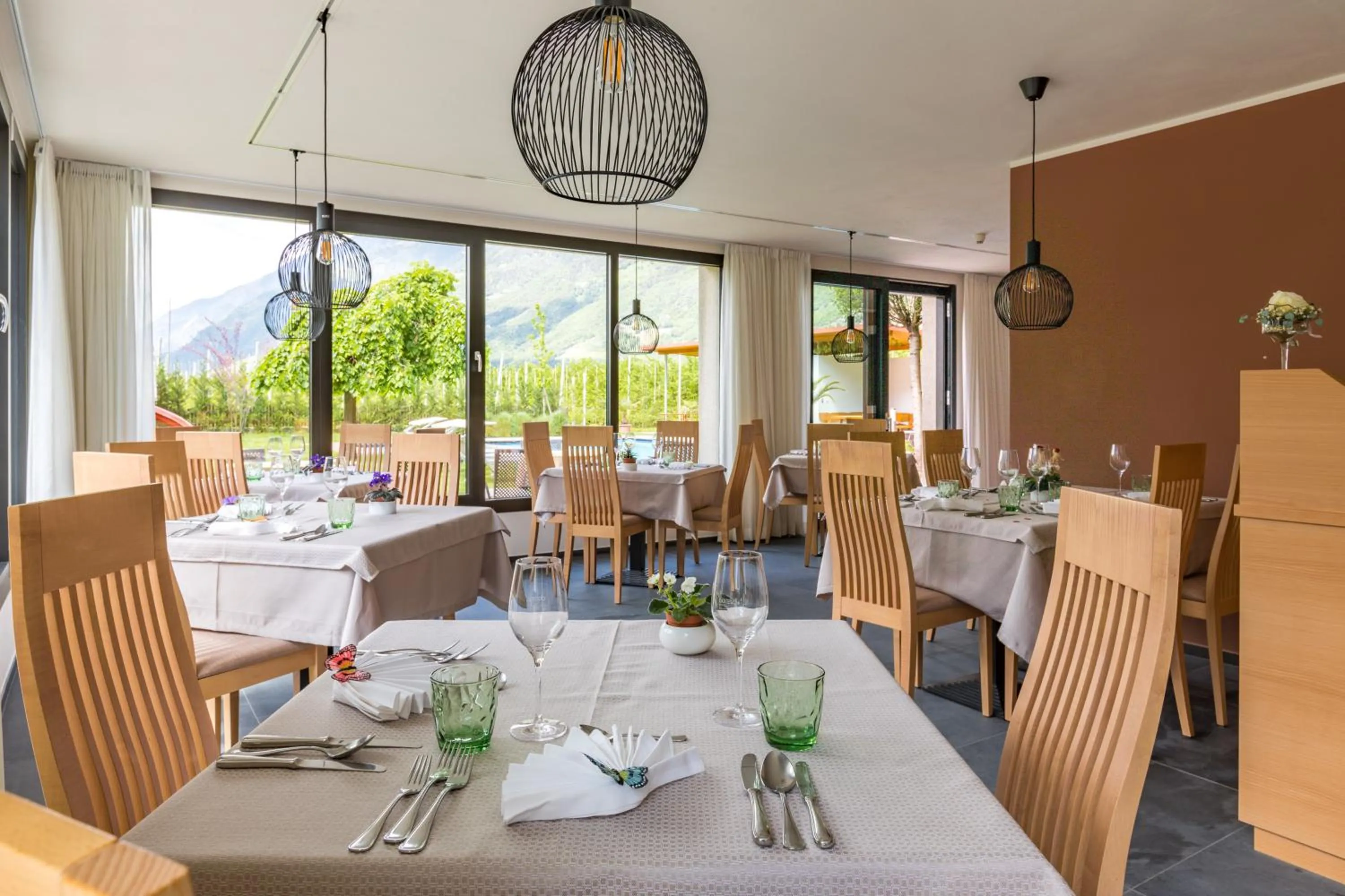 Restaurant/places to eat in Hotel Untermelz