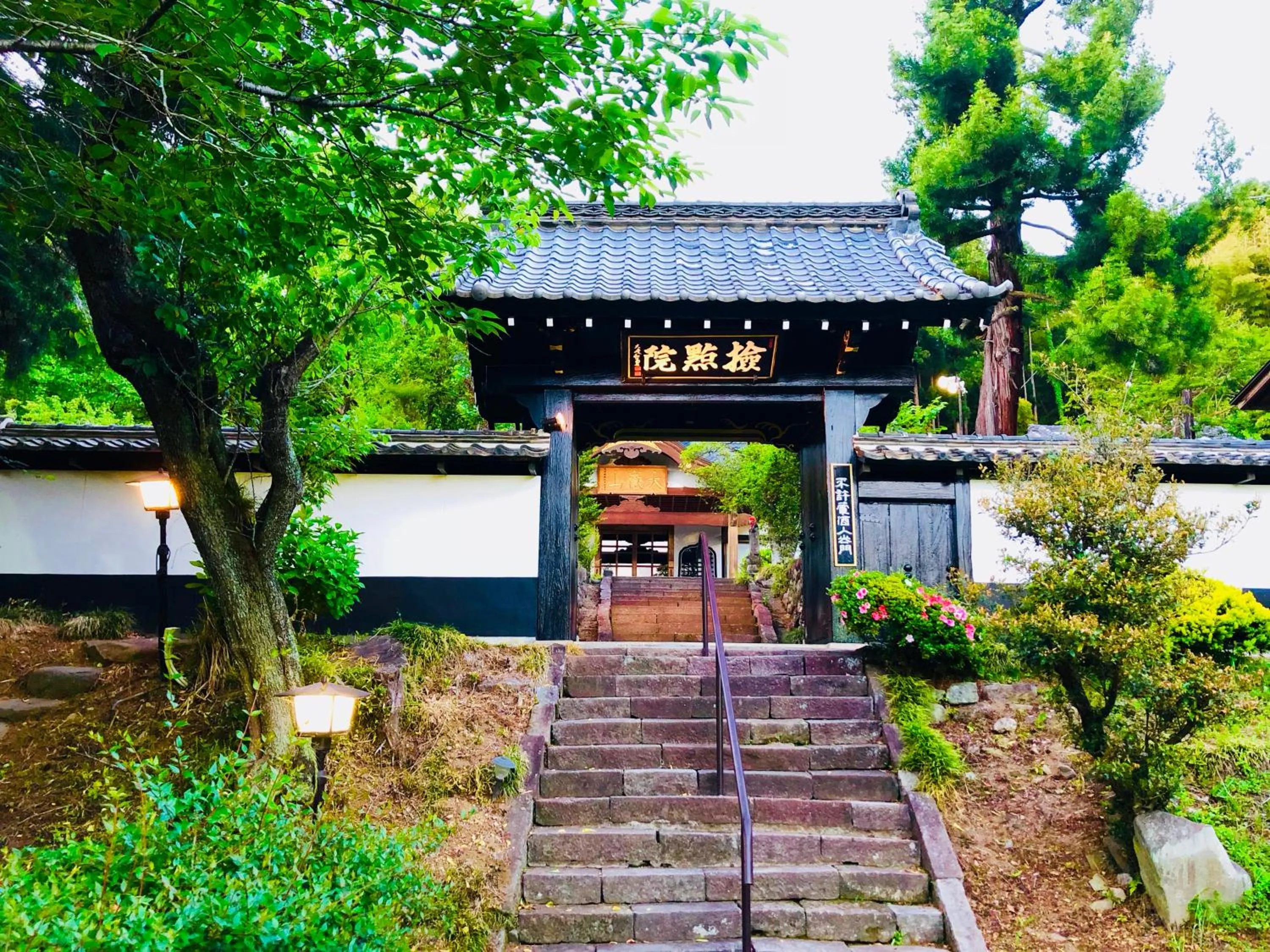 View (from property/room) in Ryutakuzenji 宿坊