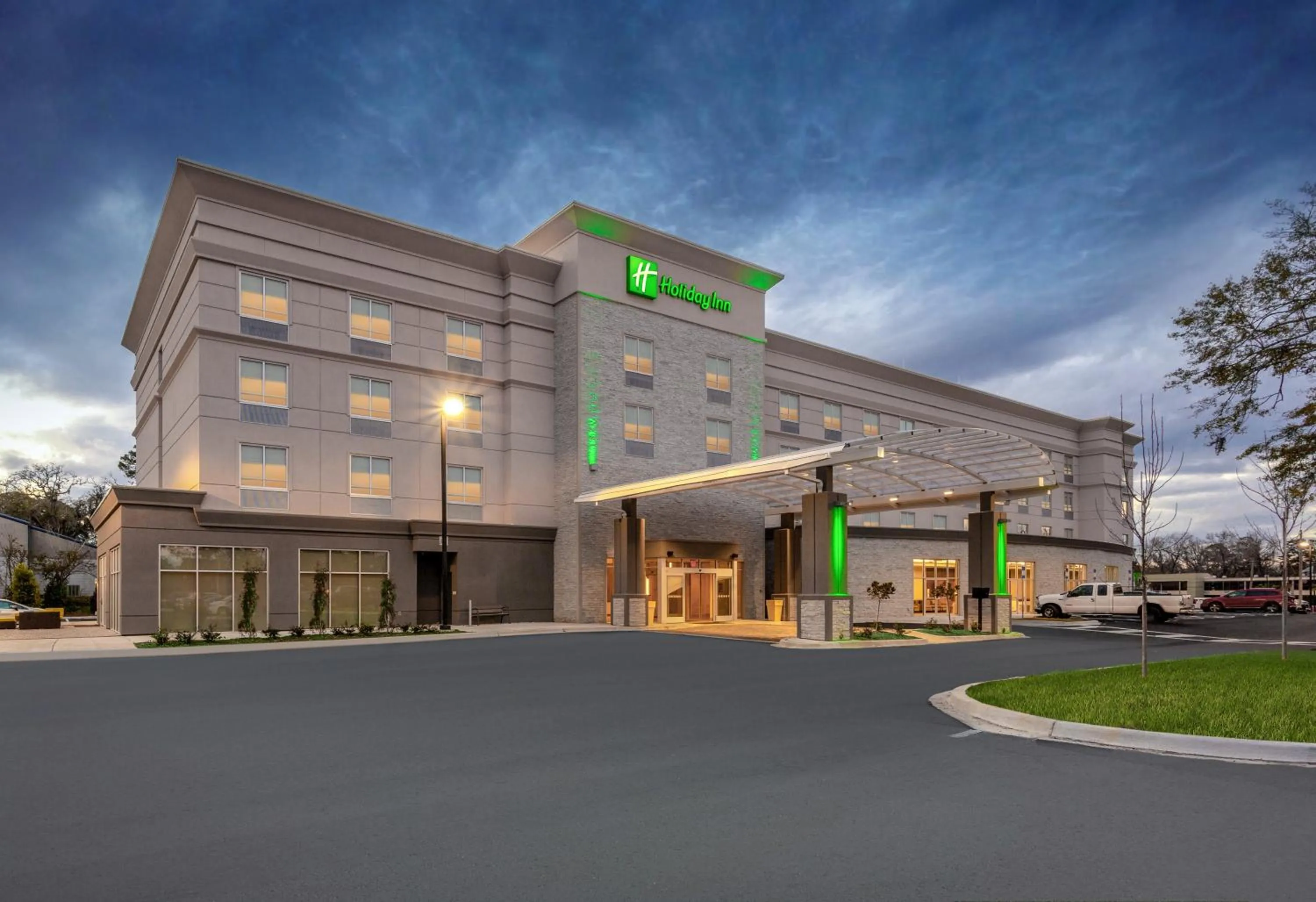 Property building in Holiday Inn - Tallahassee E Capitol - Univ by IHG