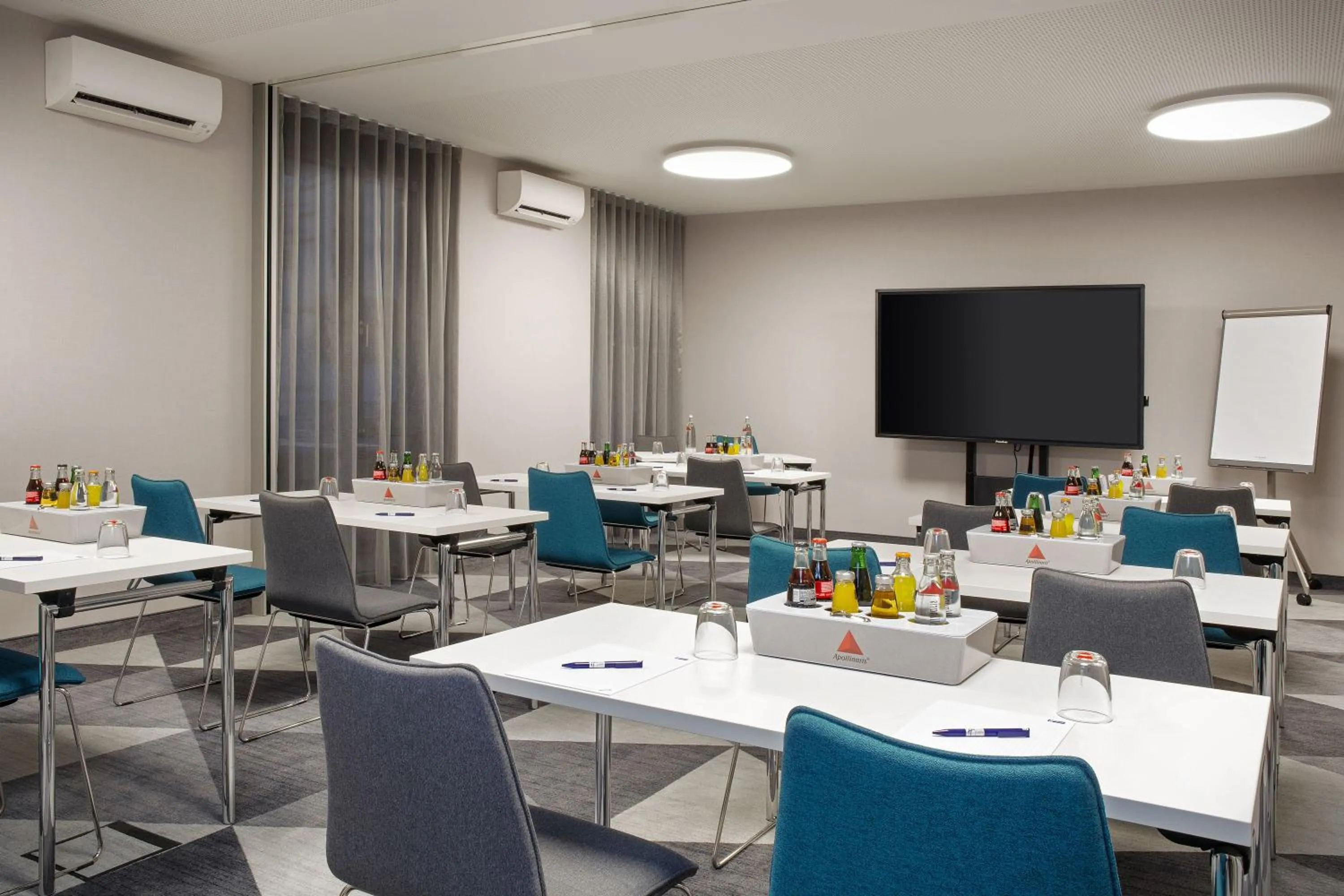 Meeting/conference room in Holiday Inn Express Stuttgart-Waiblingen by IHG