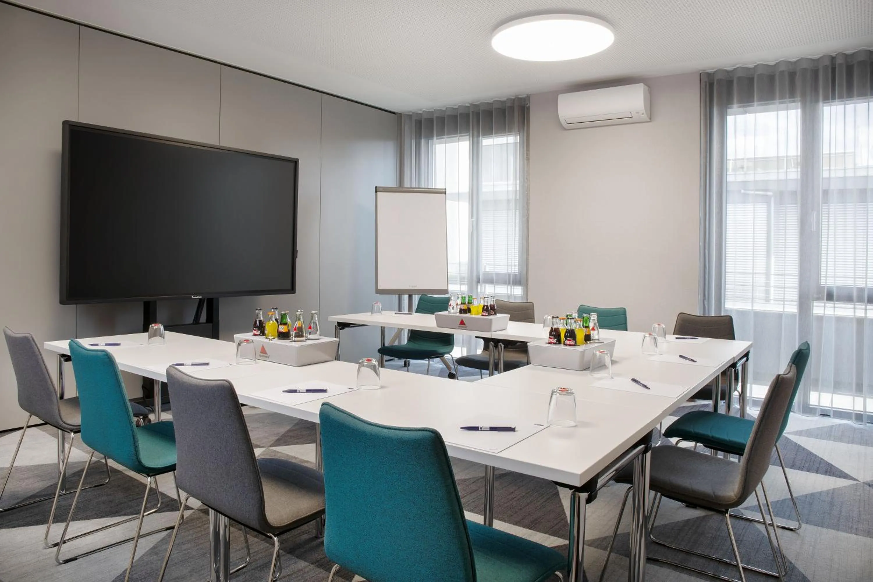 Meeting/conference room in Holiday Inn Express Stuttgart-Waiblingen by IHG