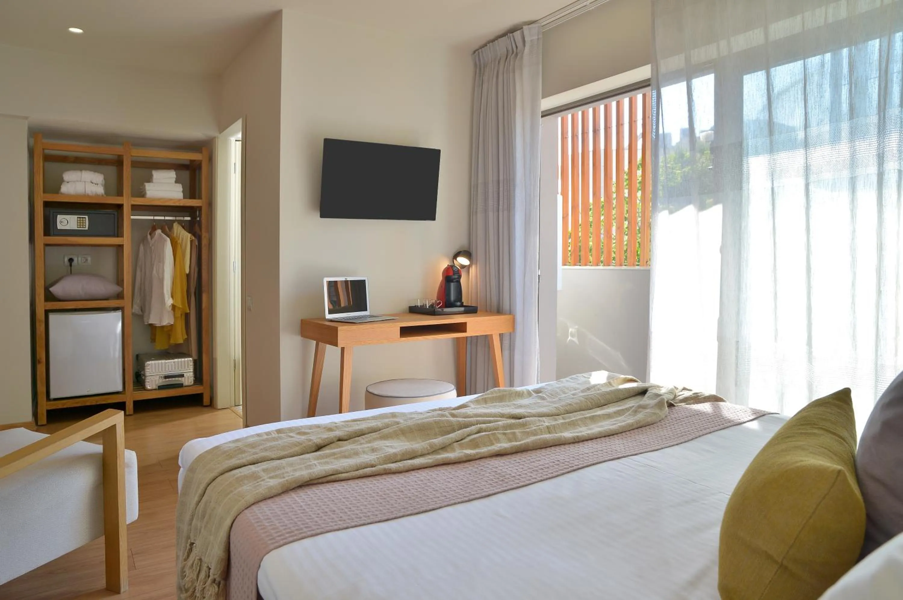 Bedroom, Bed in MIRIVILI hospitality & wellness